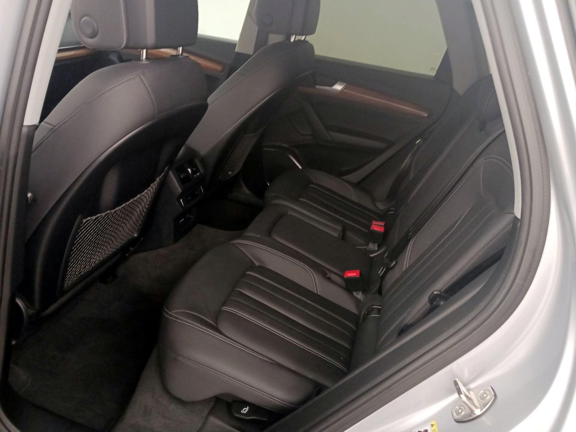 Thumbnail: 2023 Audi Q5 - 19