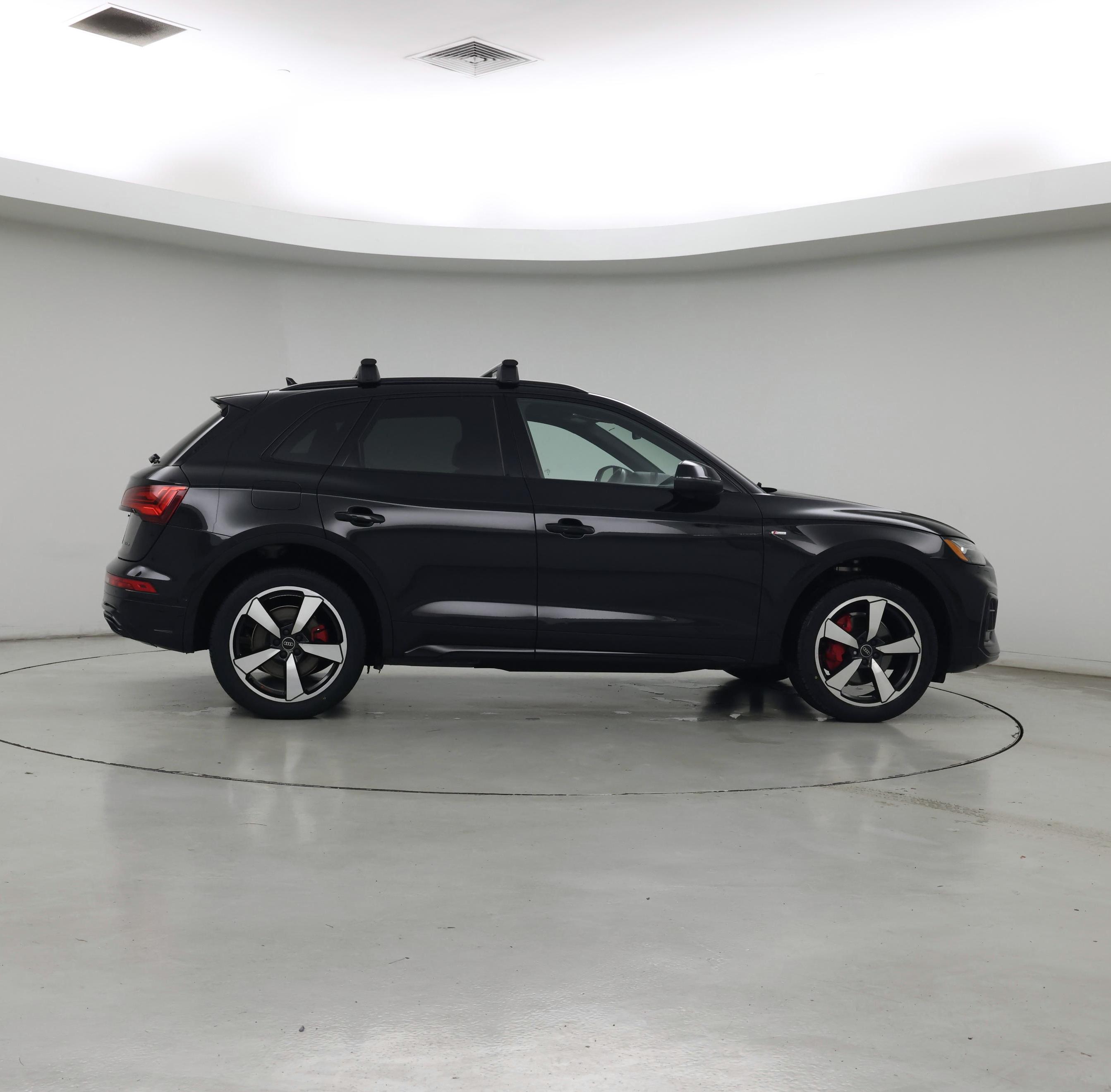 Thumbnail: 2024 Audi Q5 - 7
