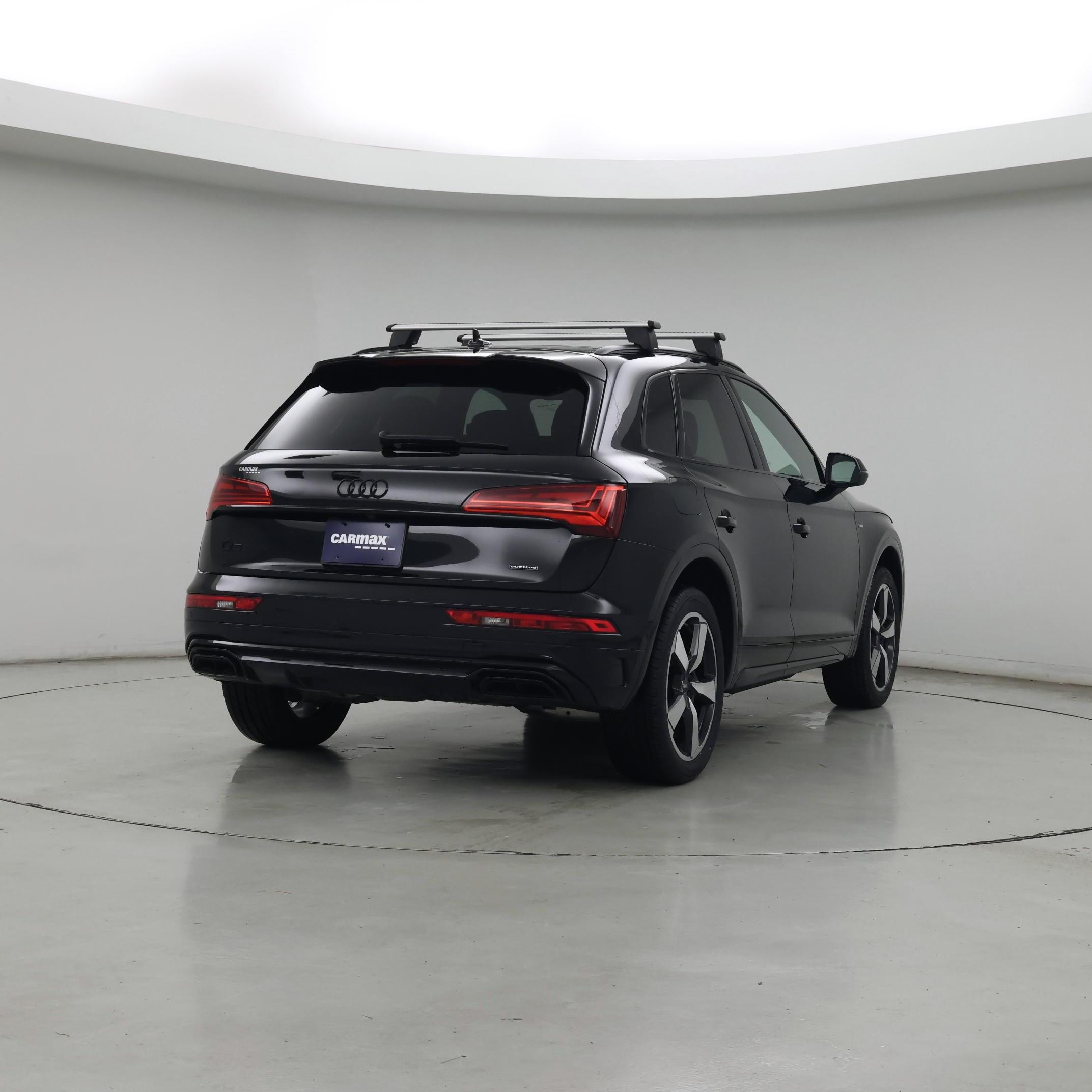Thumbnail: 2024 Audi Q5 - 8