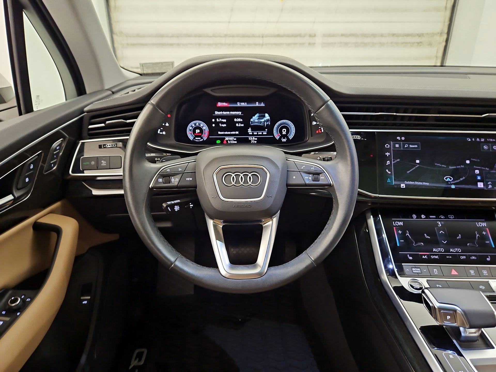 Thumbnail: 2023 Audi Q7 - 10
