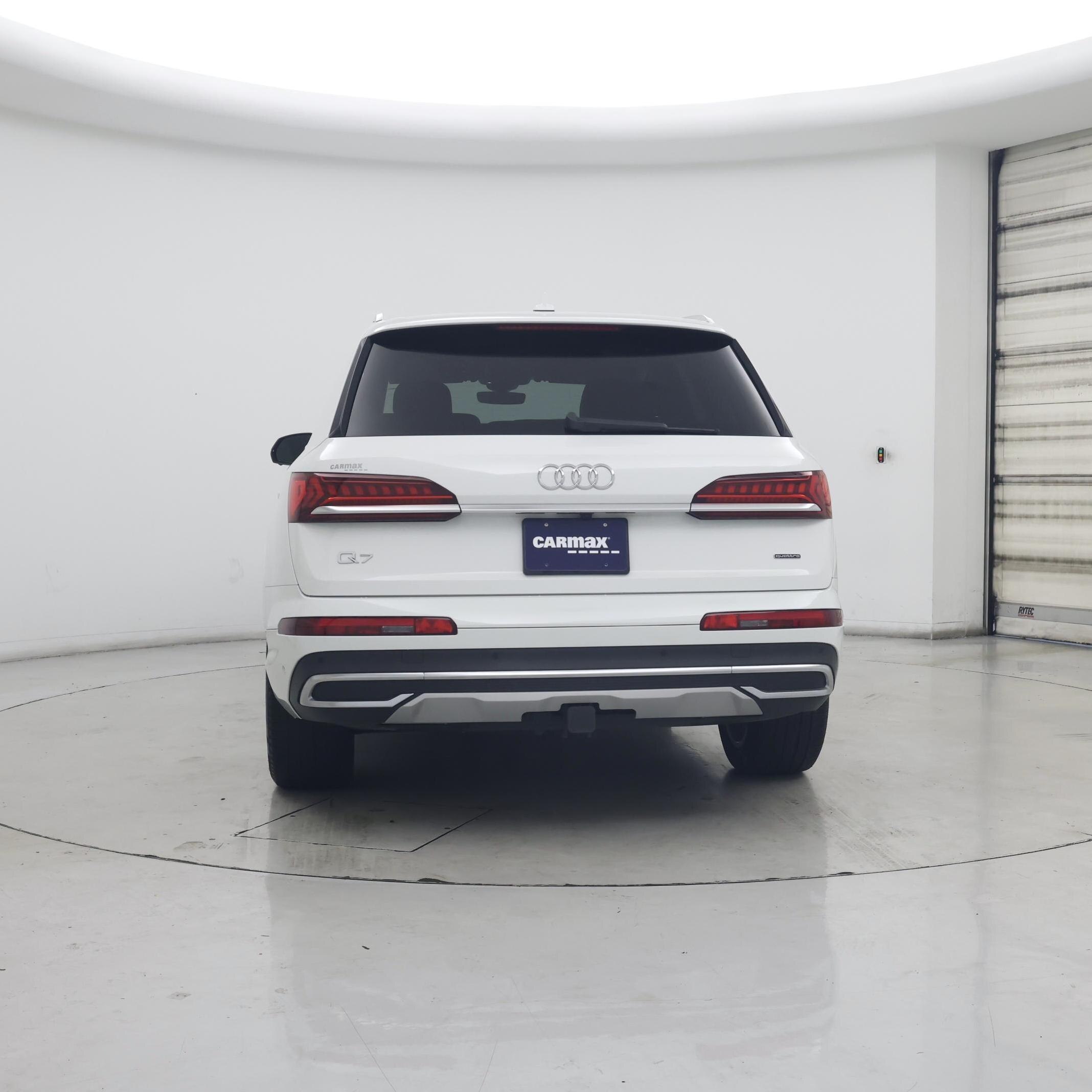 Thumbnail: 2023 Audi Q7 - 6