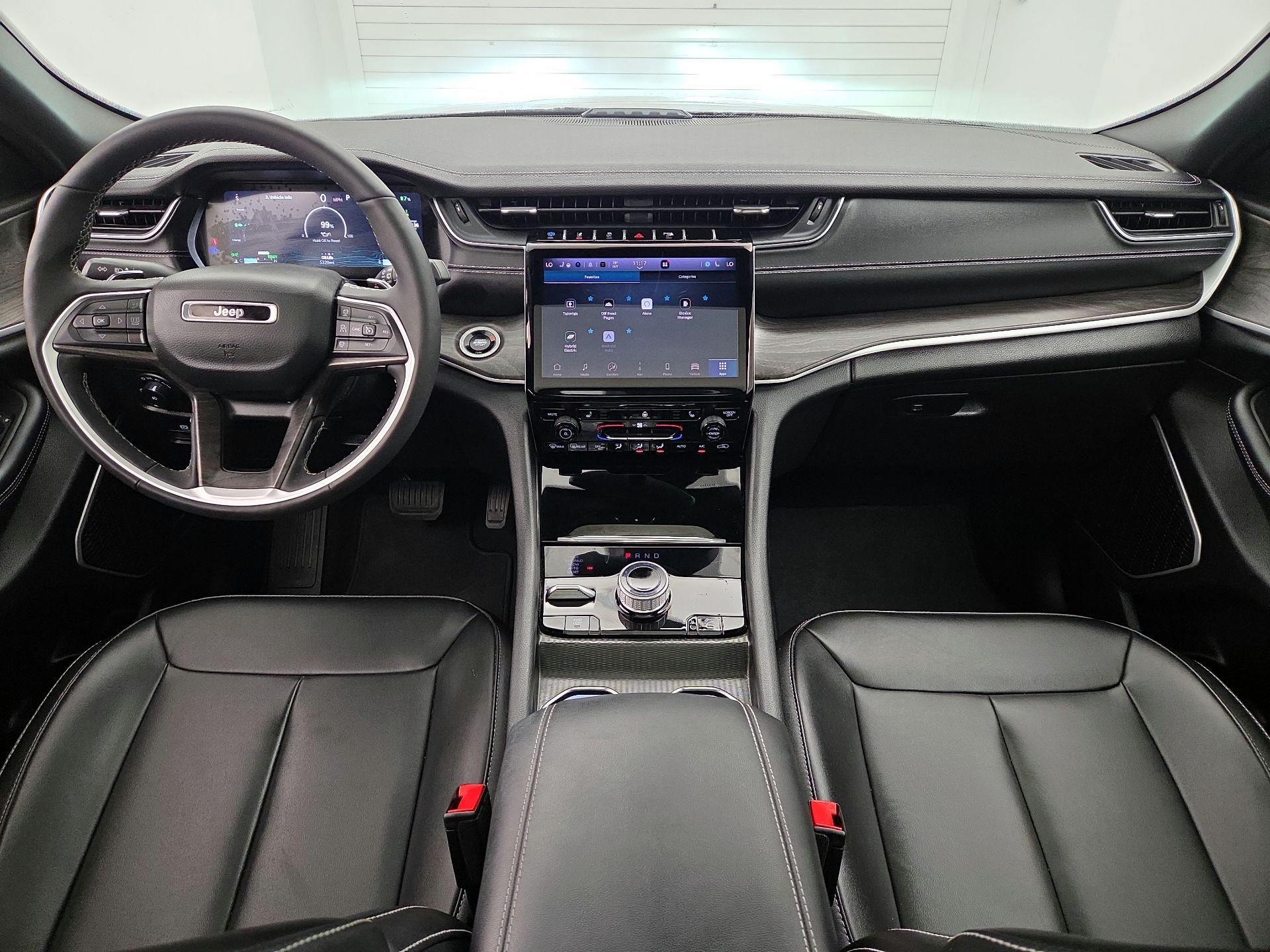 Thumbnail: 2024 Jeep Grand Cherokee - 9