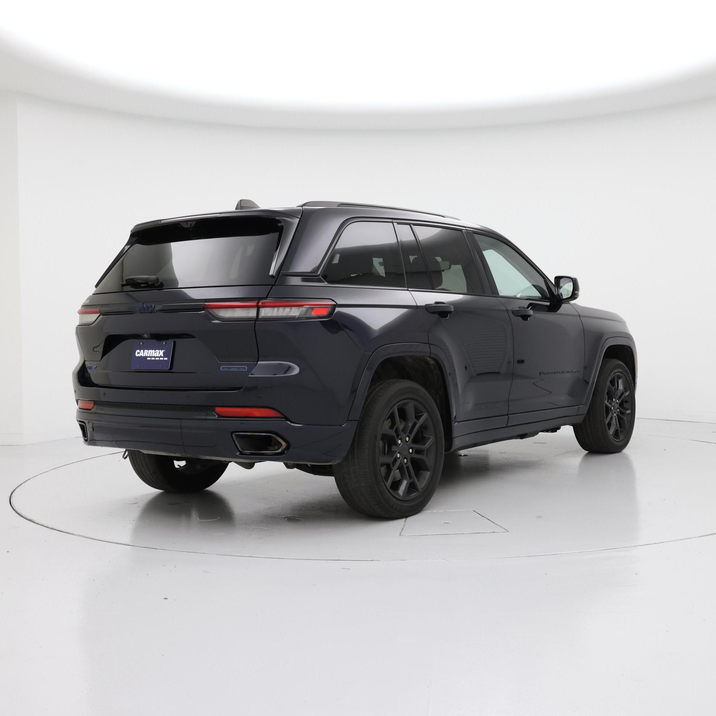 Thumbnail: 2023 Jeep Grand Cherokee - 8