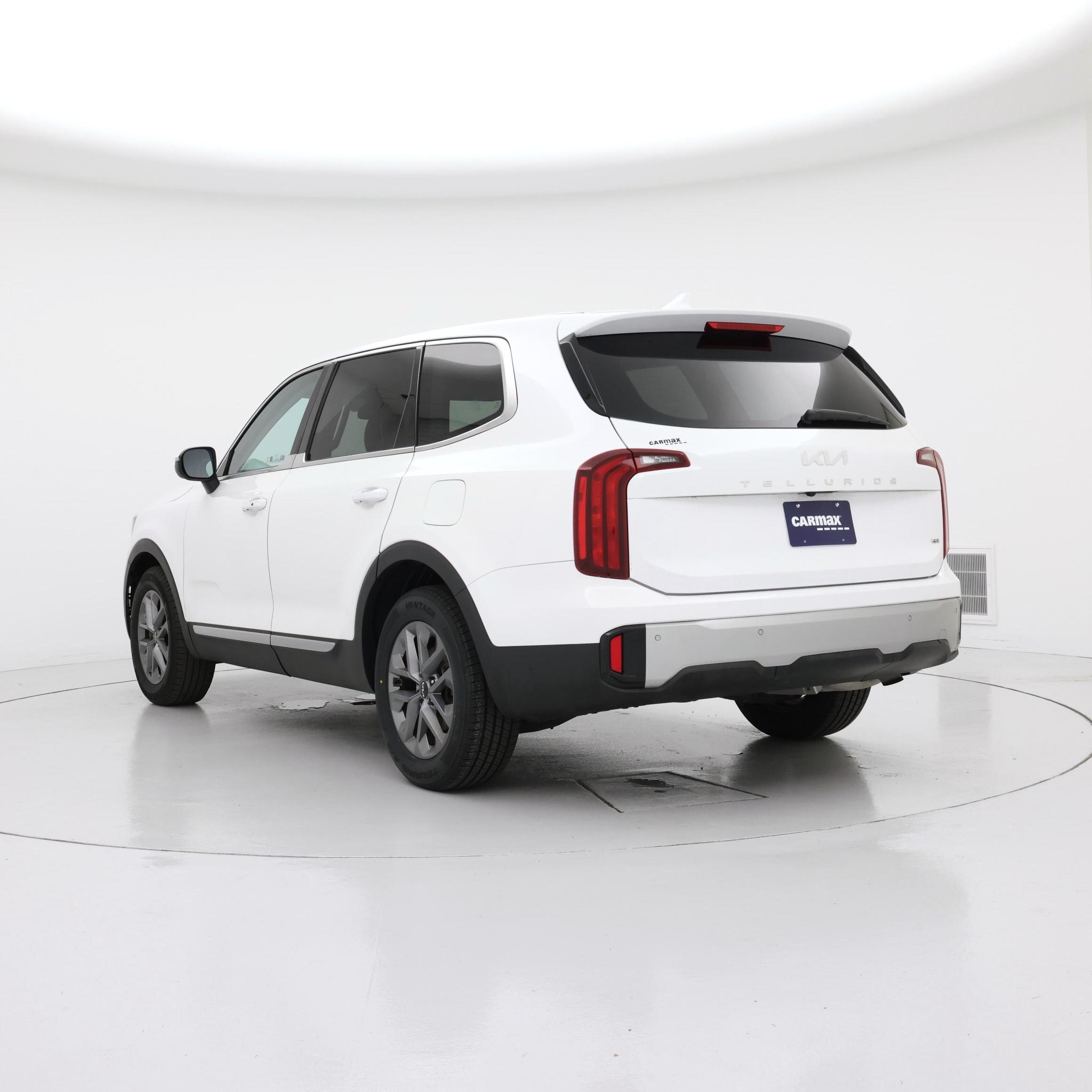 Thumbnail: 2023 Kia Telluride - 2