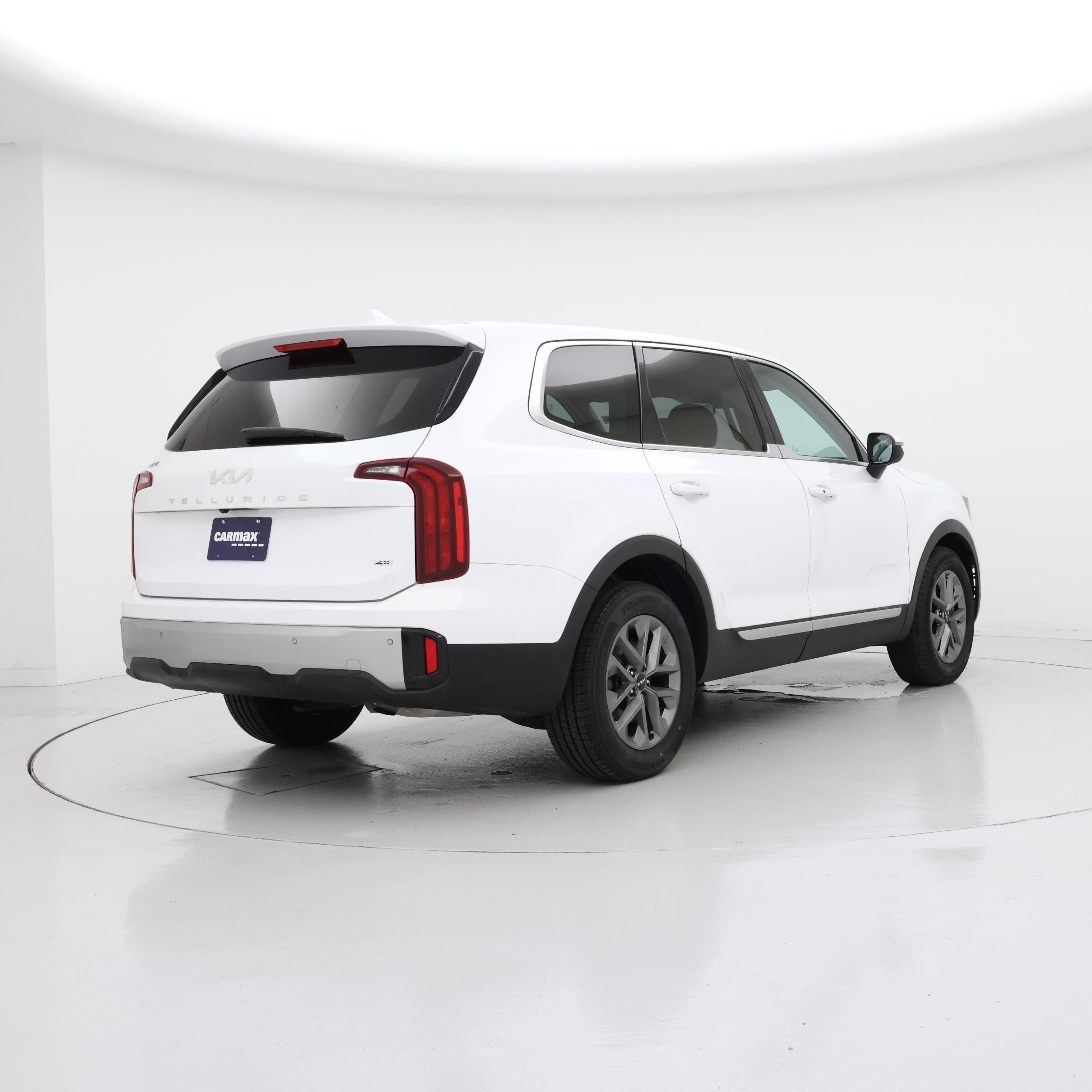 Thumbnail: 2023 Kia Telluride - 8