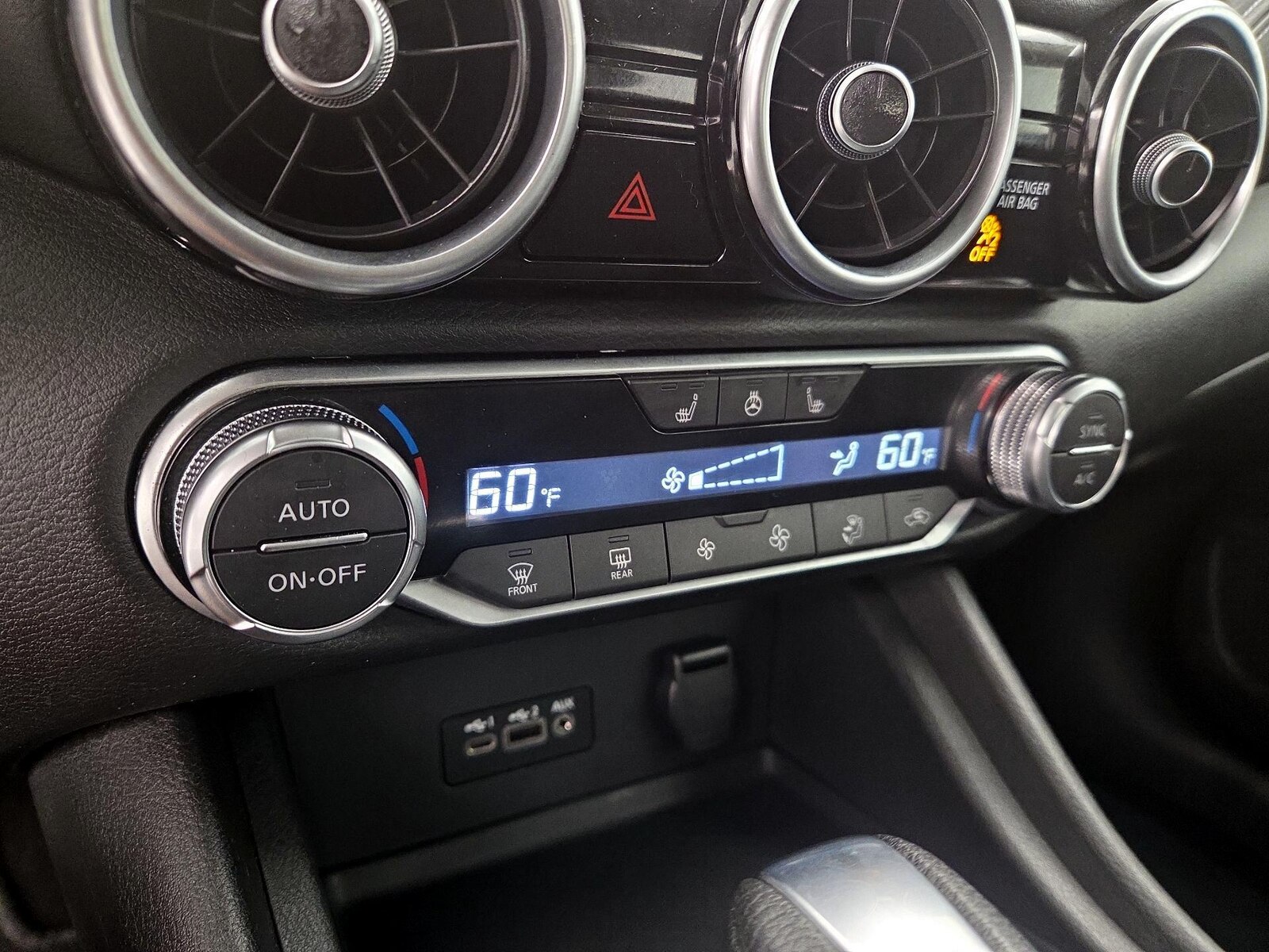 2023 Nissan Sentra SV - Photo 17