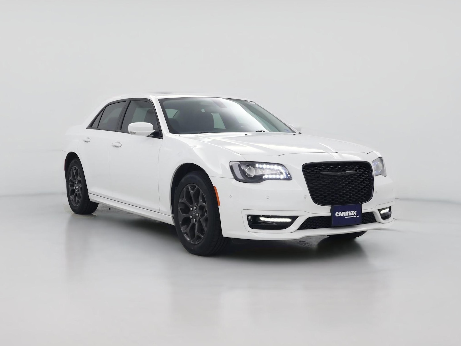 2023 Chrysler 300 Touring L - Photo 1