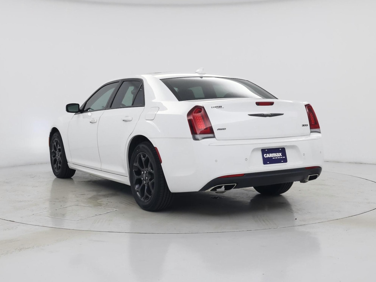 2023 Chrysler 300 Touring L - Photo 3