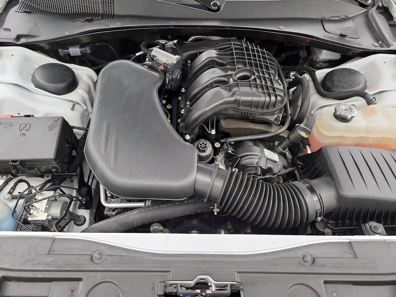2023 Chrysler 300 Touring L - Photo 24
