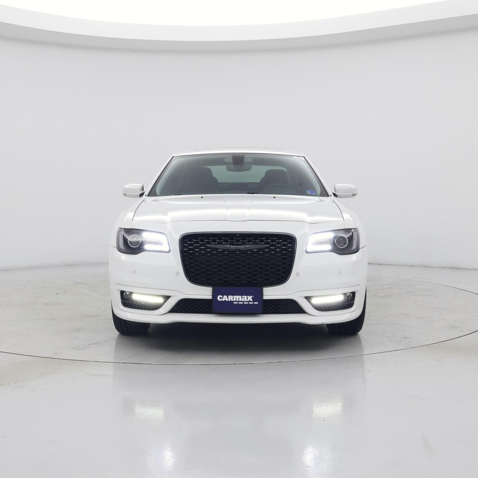 Thumbnail: 2023 Chrysler 300 - 5