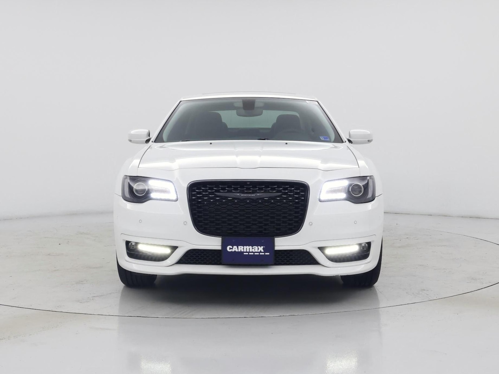 2023 Chrysler 300 Touring L - Photo 6