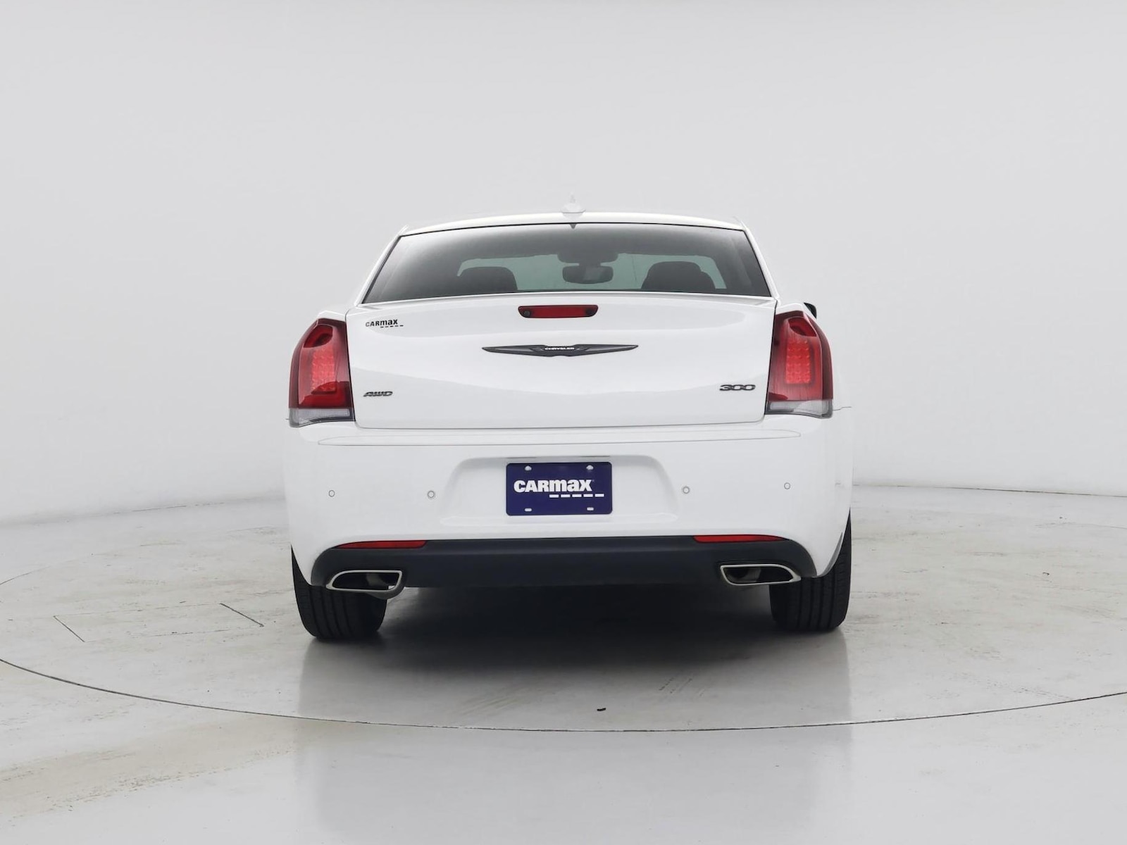 2023 Chrysler 300 Touring L - Photo 7
