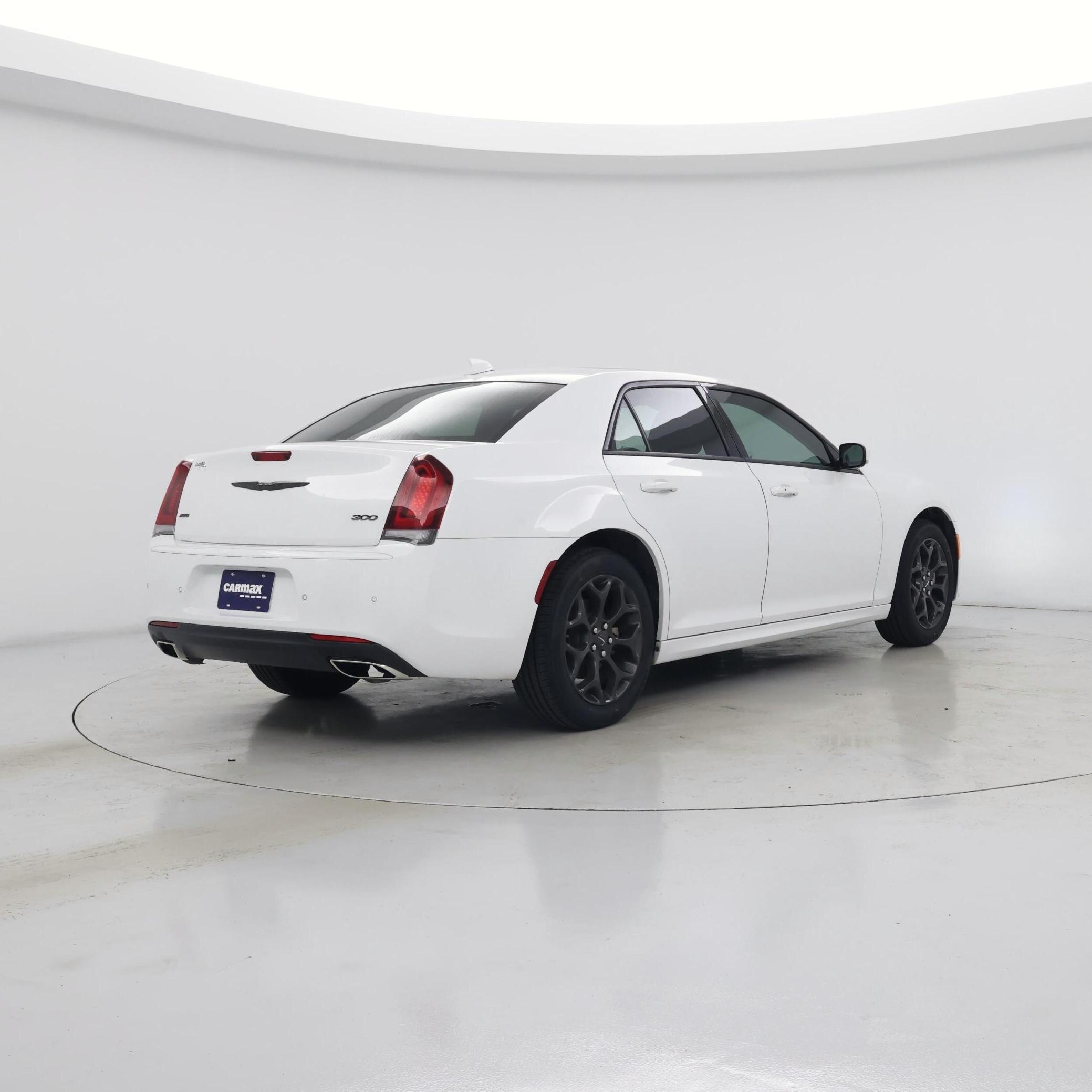 Thumbnail: 2023 Chrysler 300 - 8