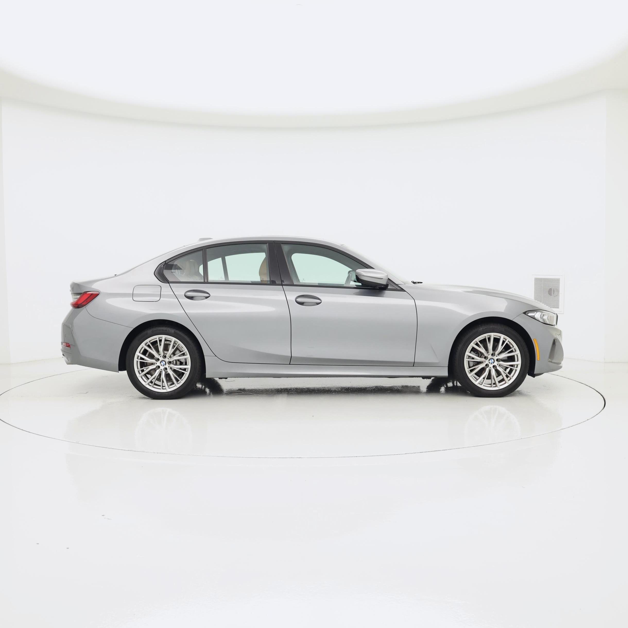 Thumbnail: 2023 BMW 3 Series - 7