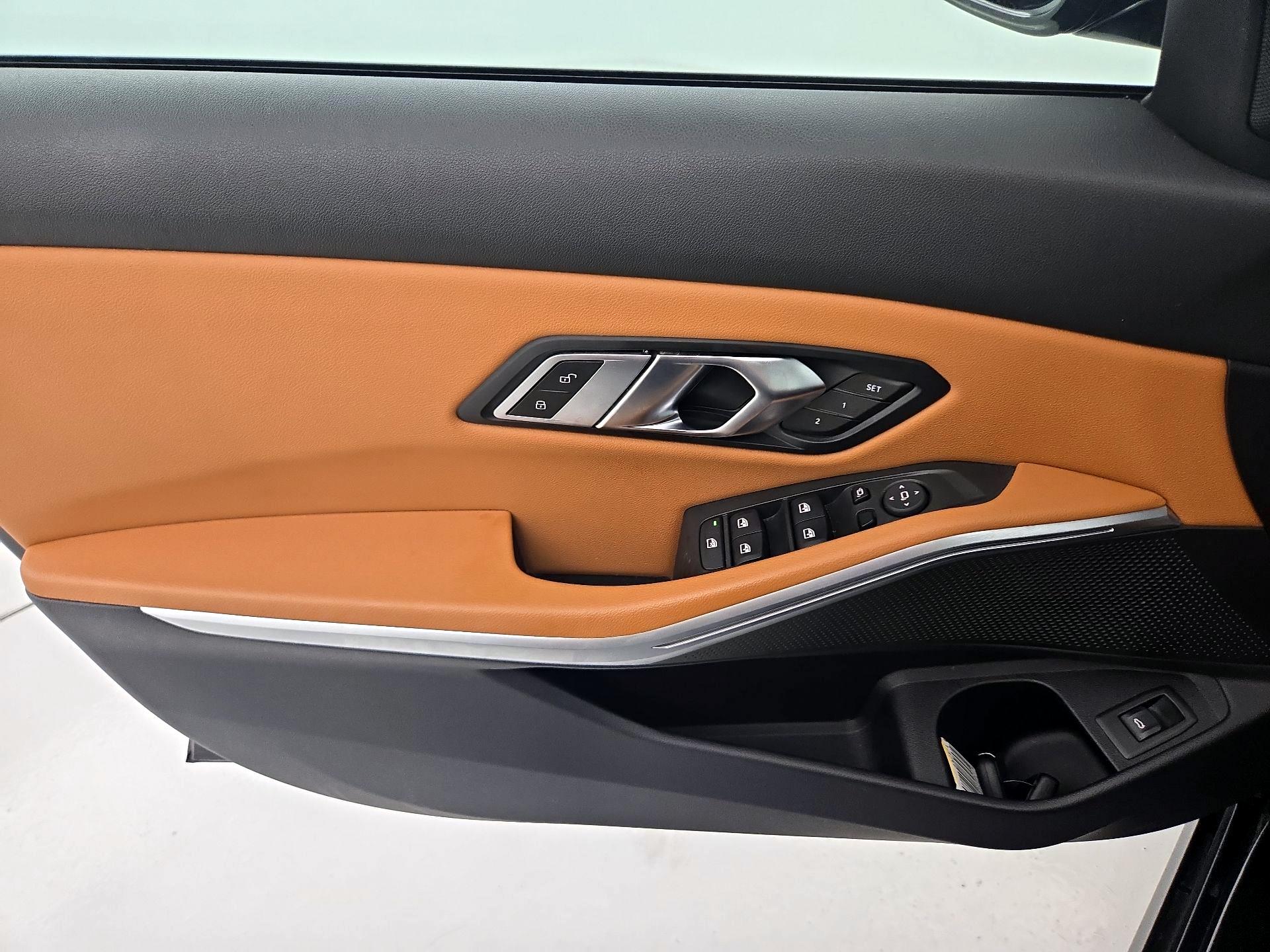 Thumbnail: 2023 BMW 3 Series - 12
