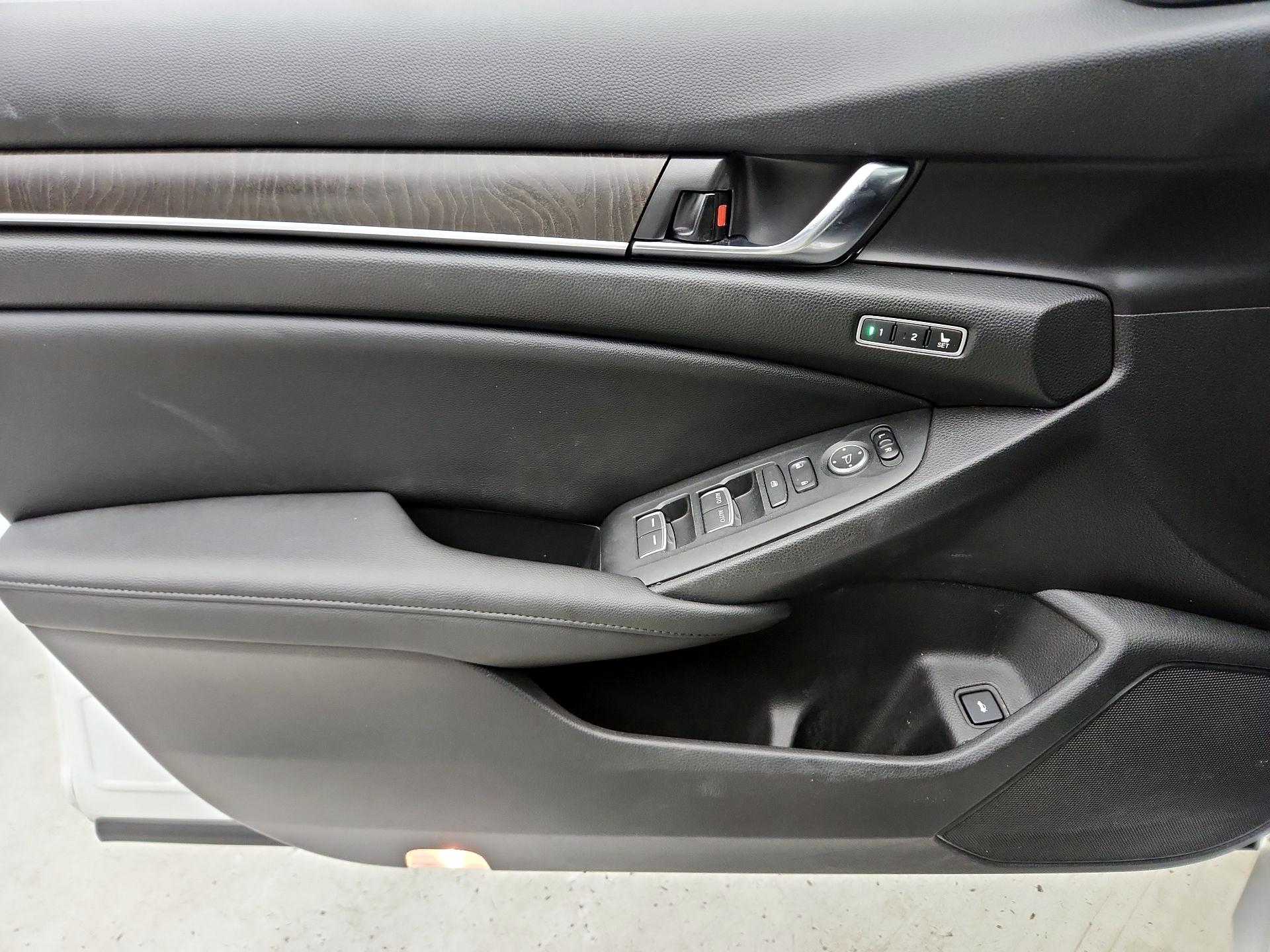 Thumbnail: 2021 Honda Accord - 12
