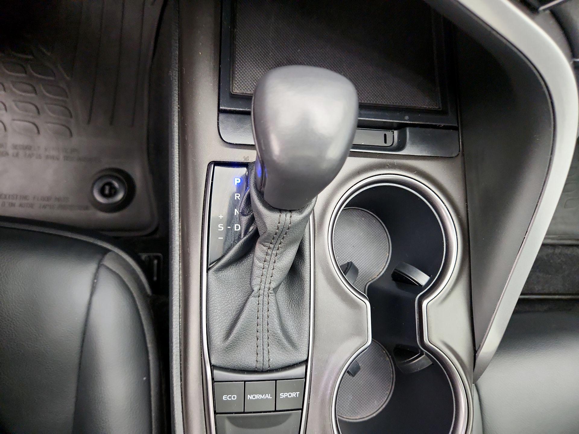 Thumbnail: 2024 Toyota Camry - 17