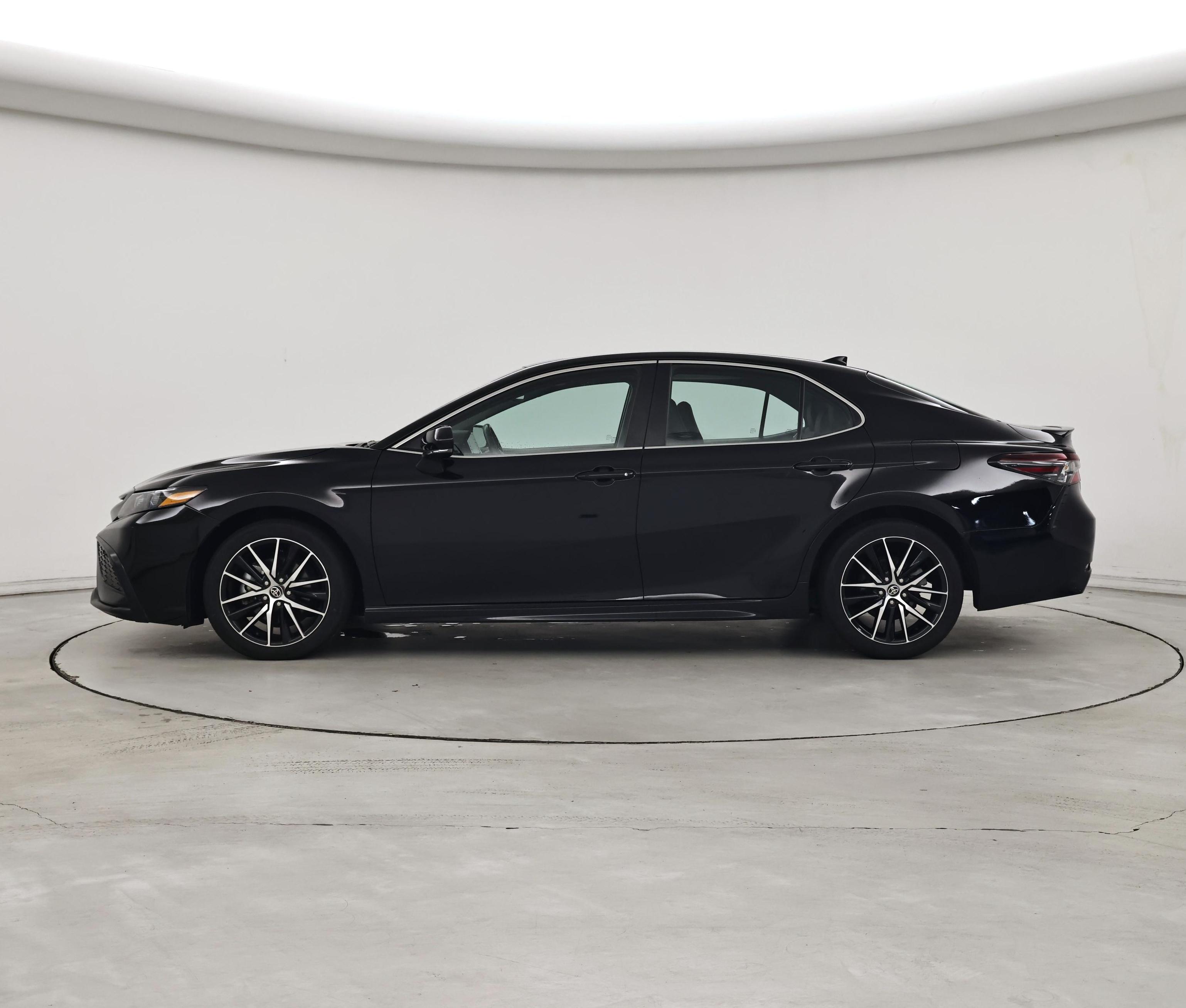 Thumbnail: 2024 Toyota Camry - 3