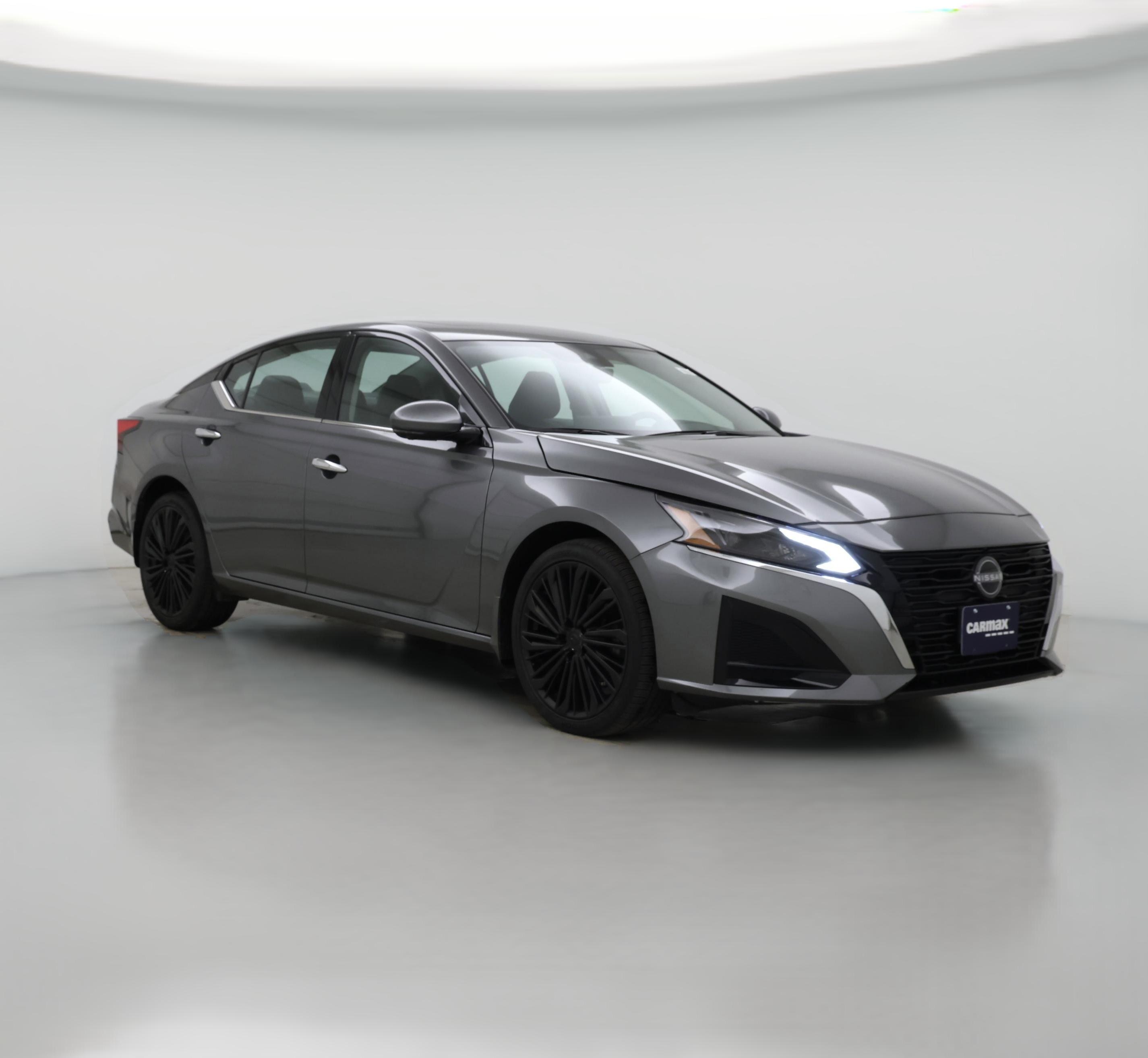 Thumbnail: 2023 Nissan Altima - 1