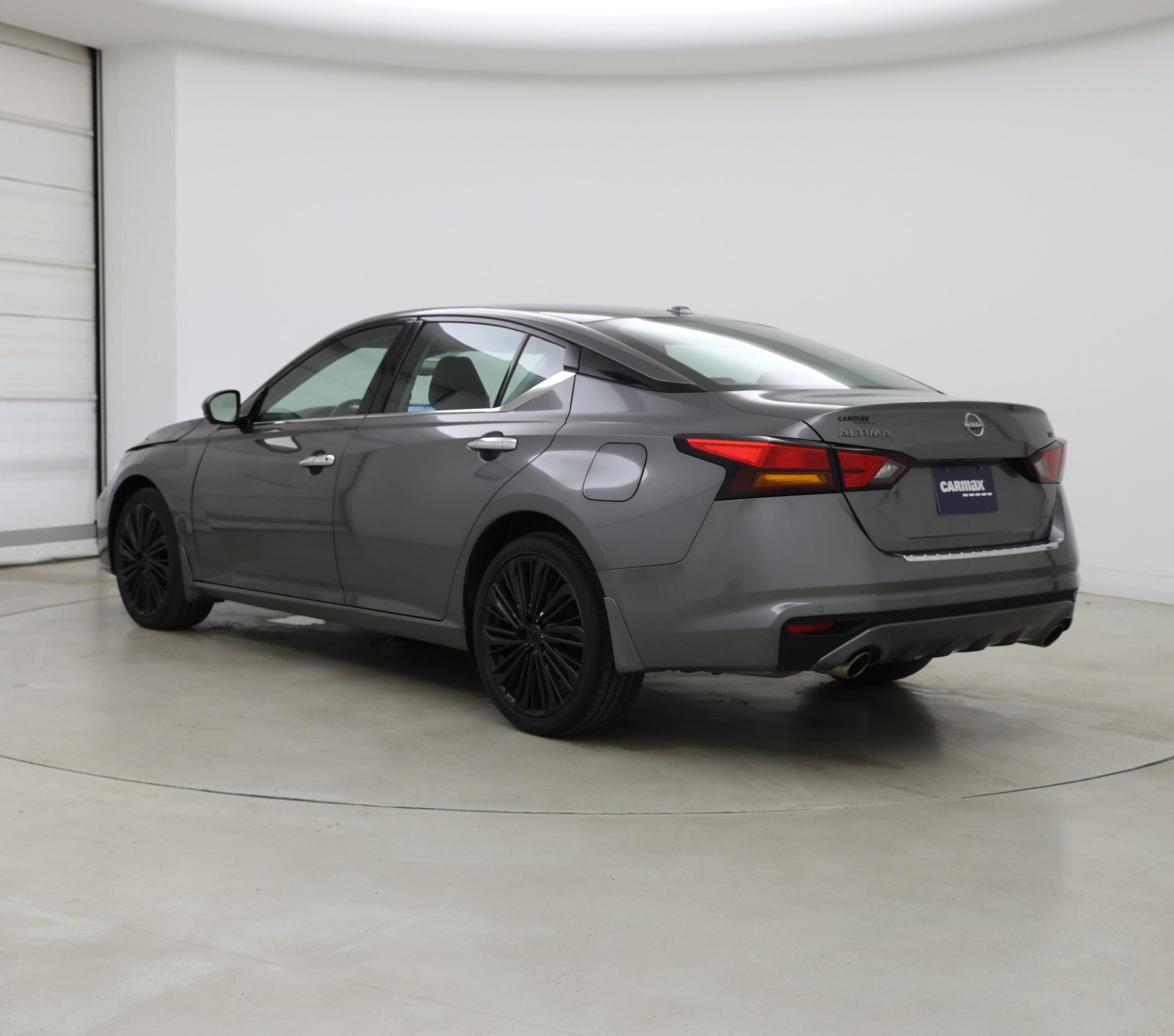 Thumbnail: 2023 Nissan Altima - 2