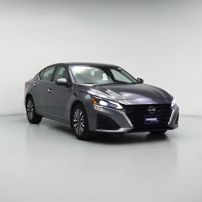 2023 Nissan Altima SV