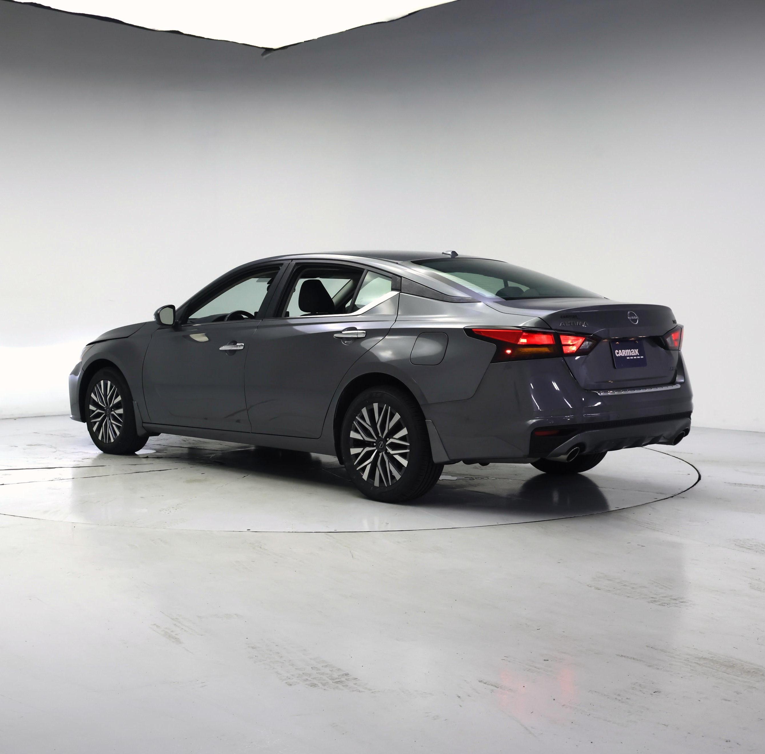 Thumbnail: 2023 Nissan Altima - 2