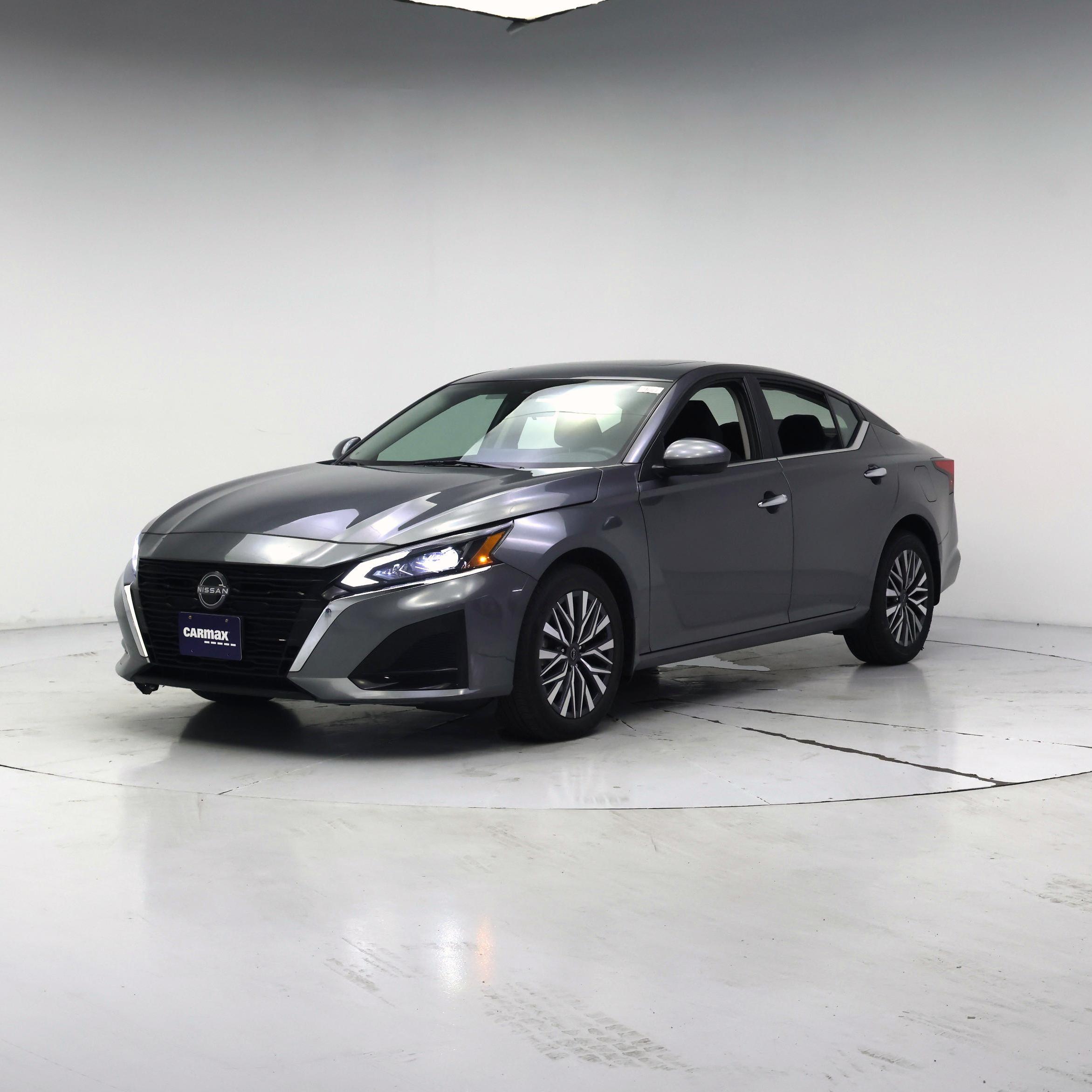 Thumbnail: 2023 Nissan Altima - 4