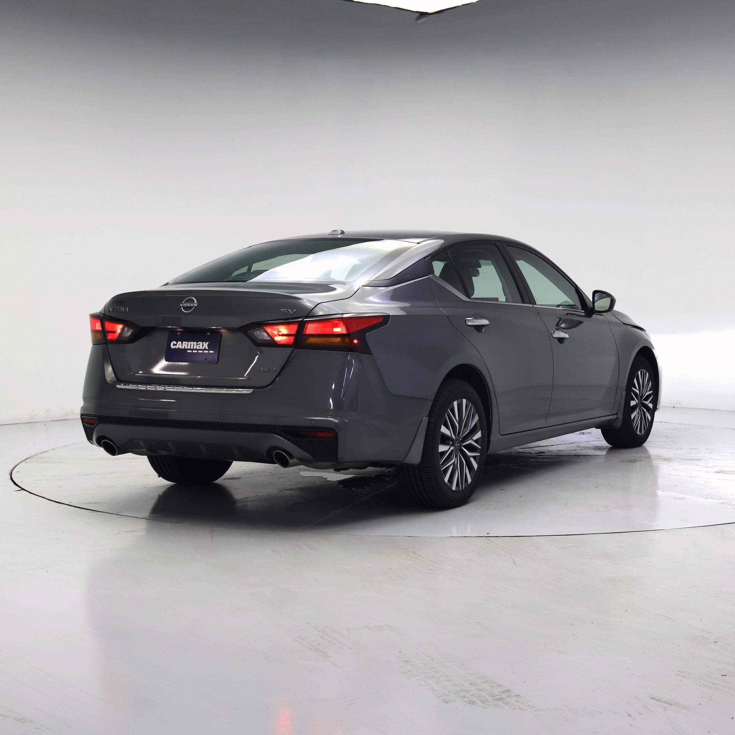 Thumbnail: 2023 Nissan Altima - 8