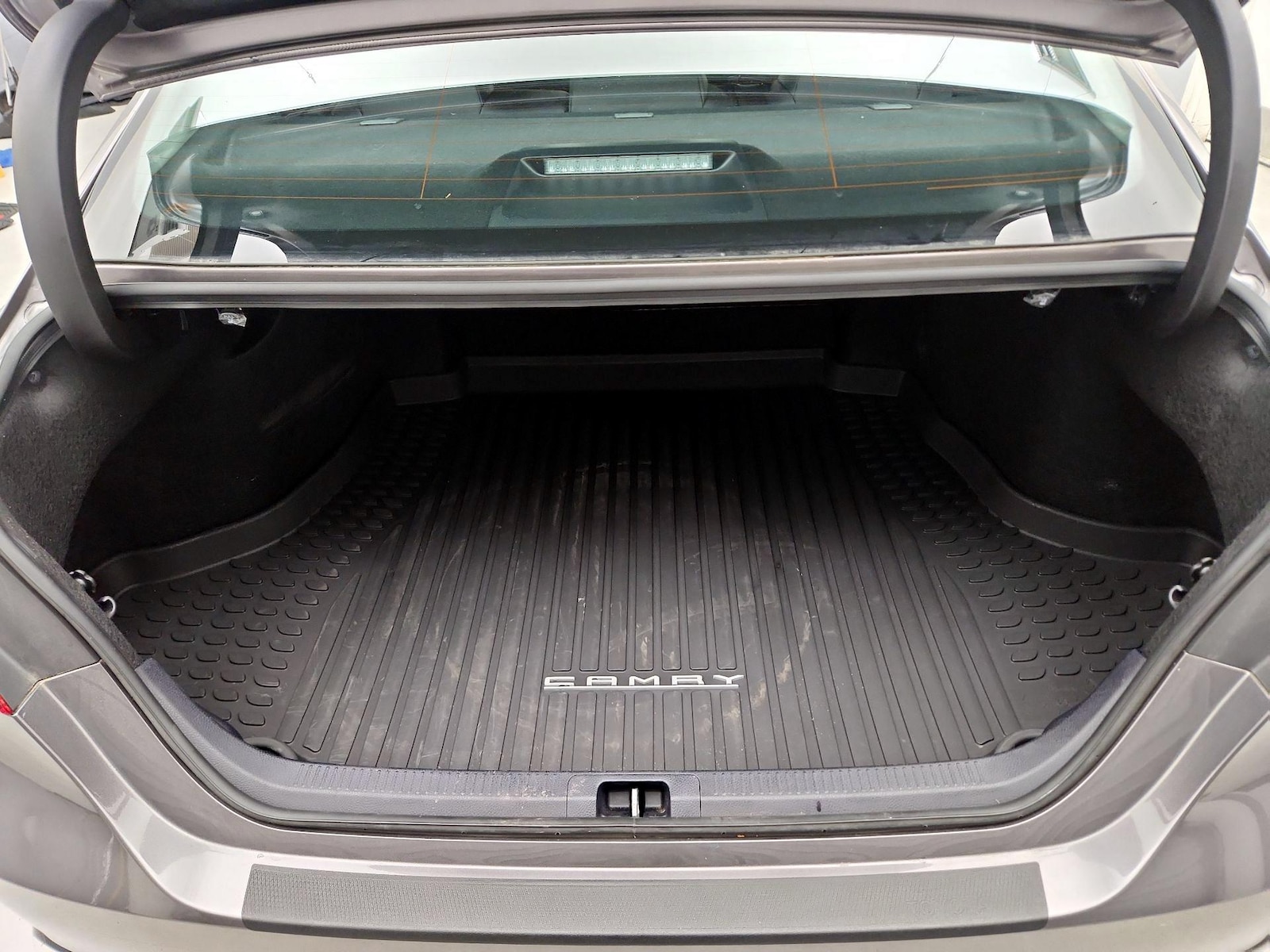 2024 Toyota Camry SE - Photo 21