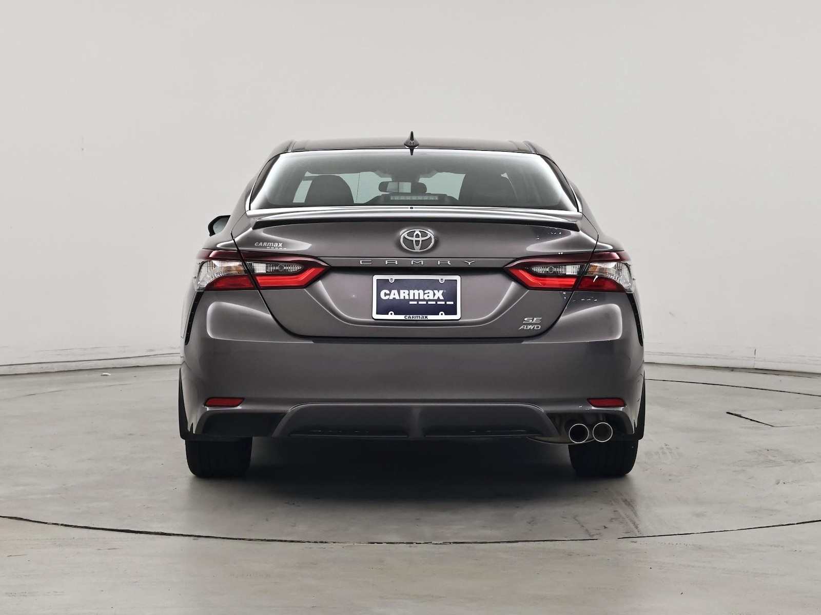 2024 Toyota Camry SE - Photo 7