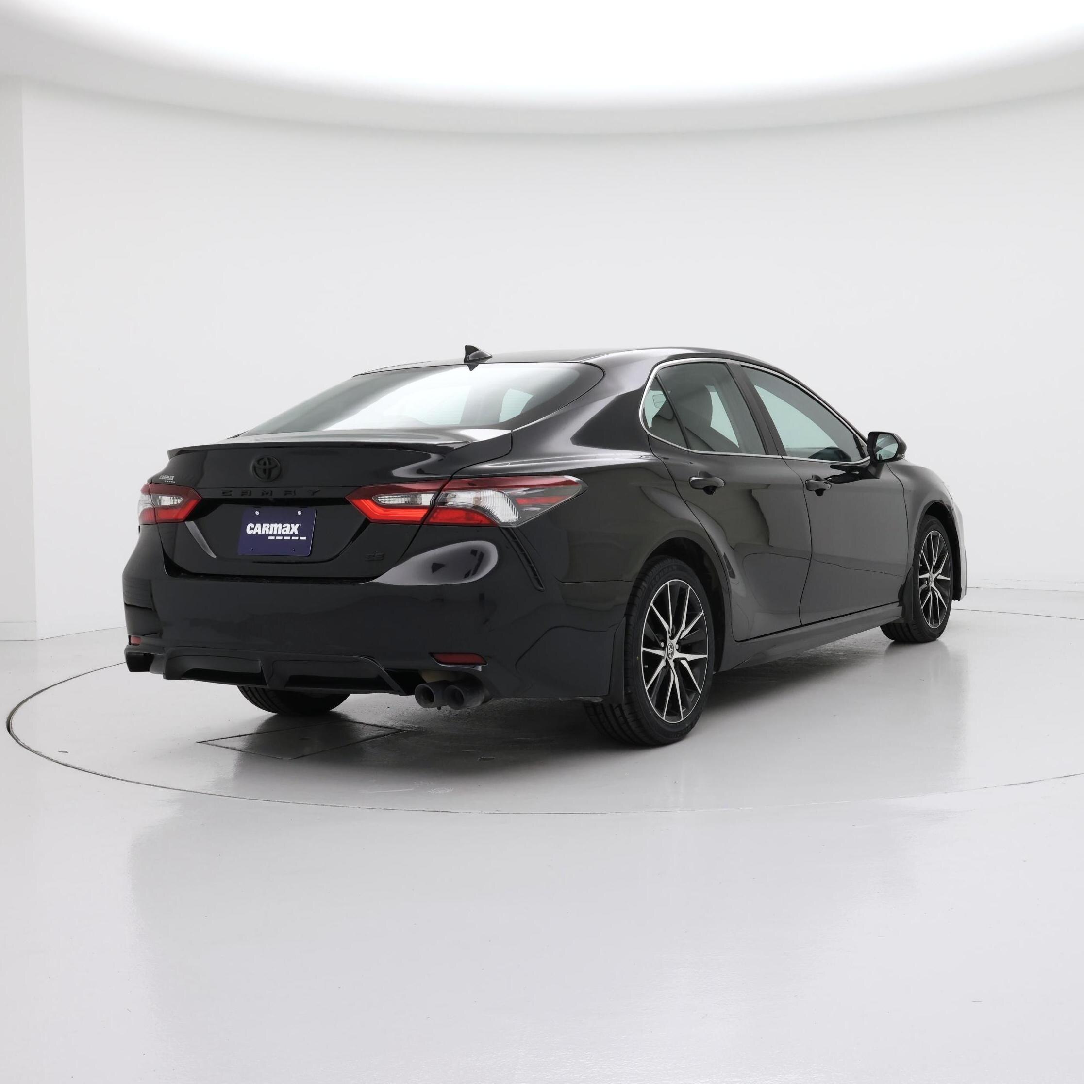 Thumbnail: 2024 Toyota Camry - 8