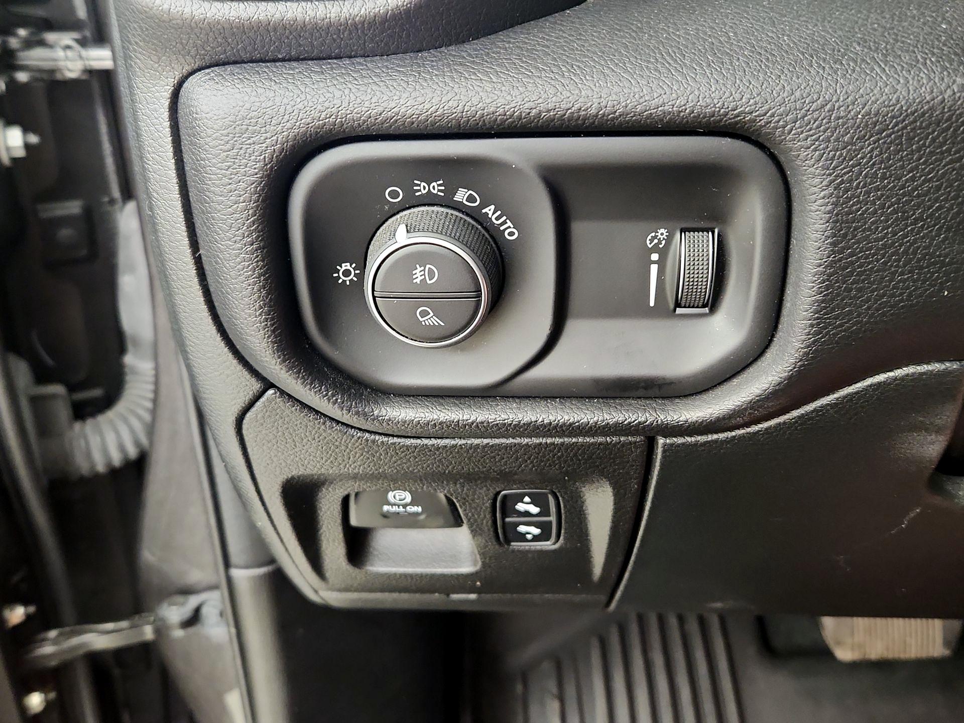 Thumbnail: 2022 RAM 1500 - 13