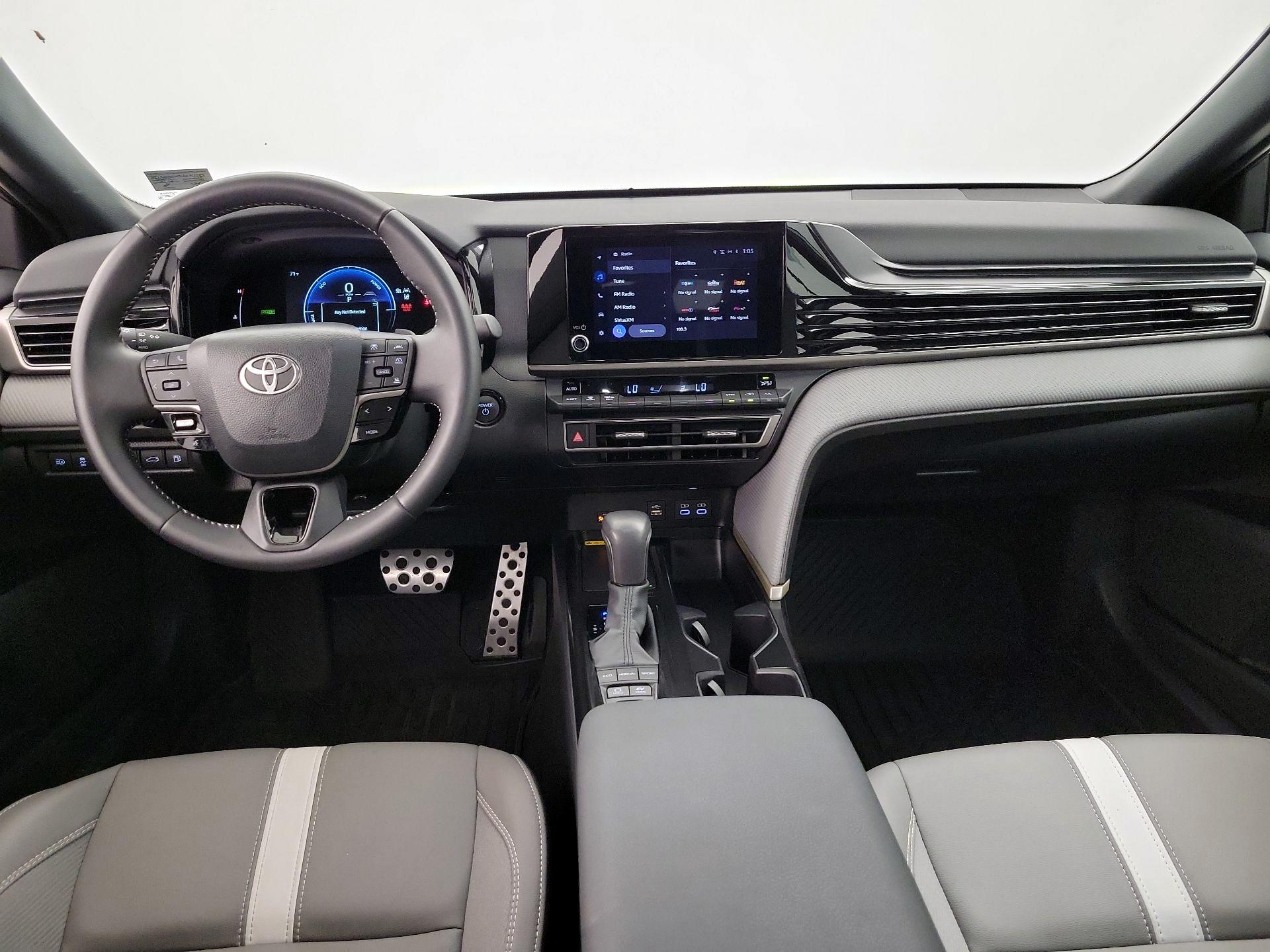 Thumbnail: 2025 Toyota Camry - 9