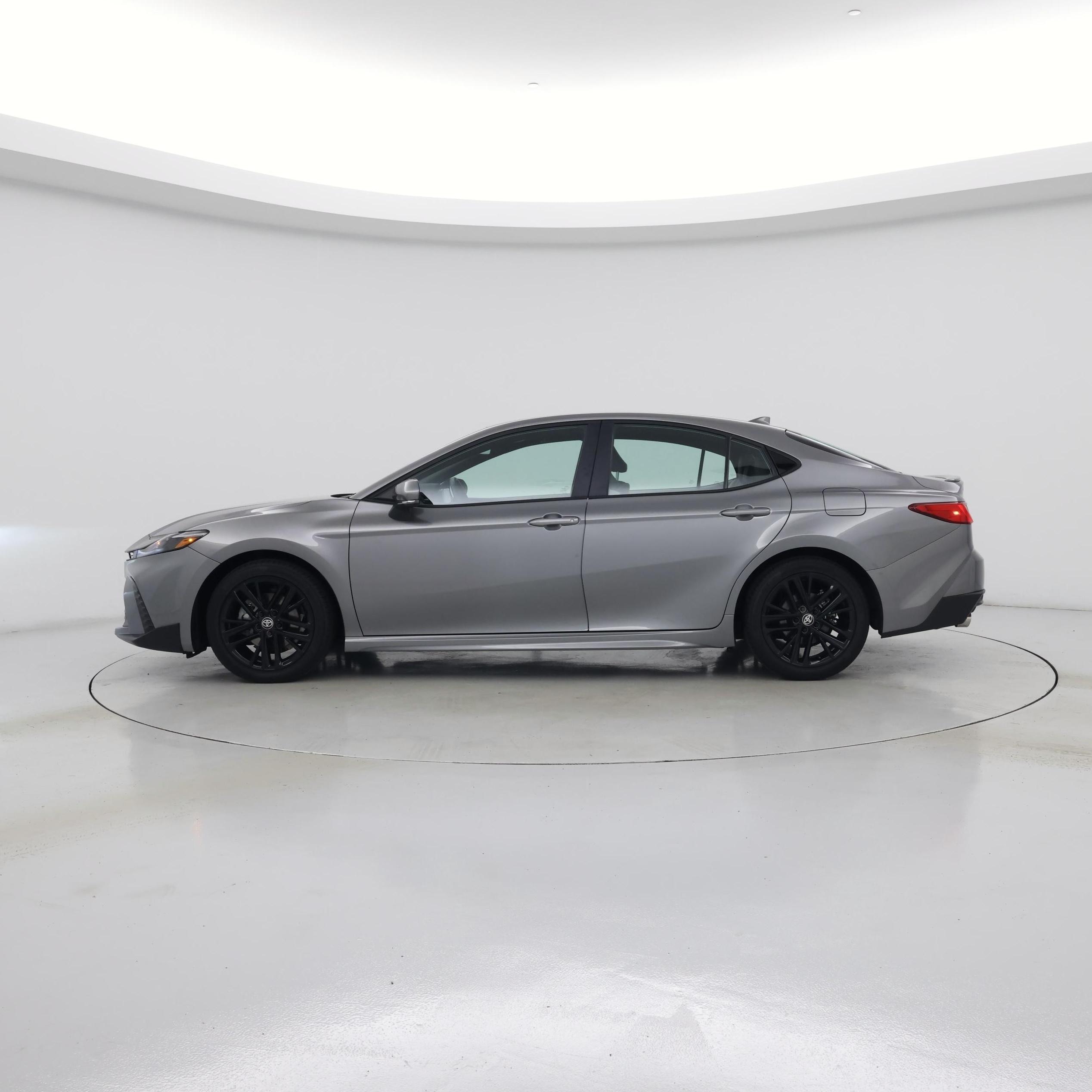 Thumbnail: 2025 Toyota Camry - 3