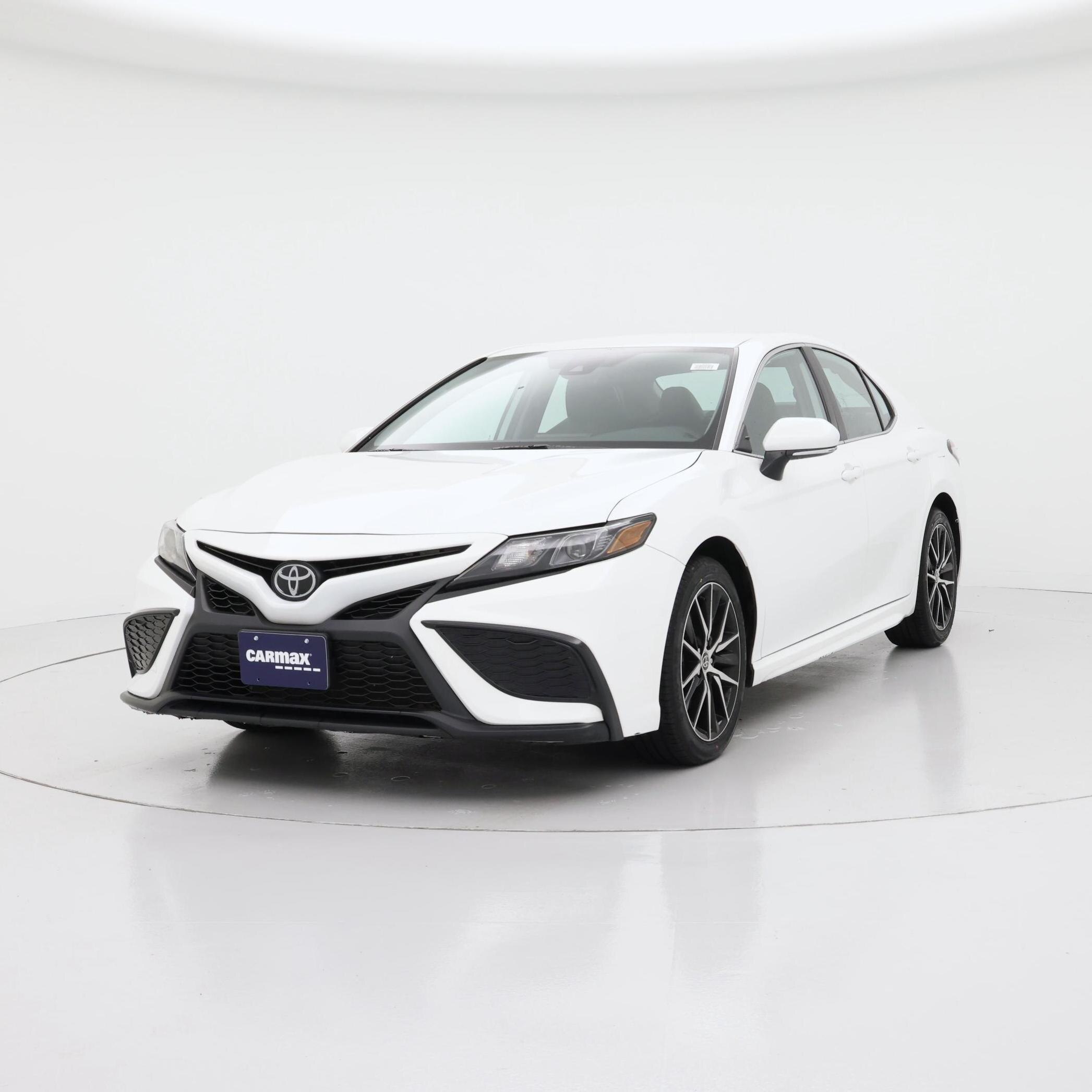 Thumbnail: 2024 Toyota Camry - 4
