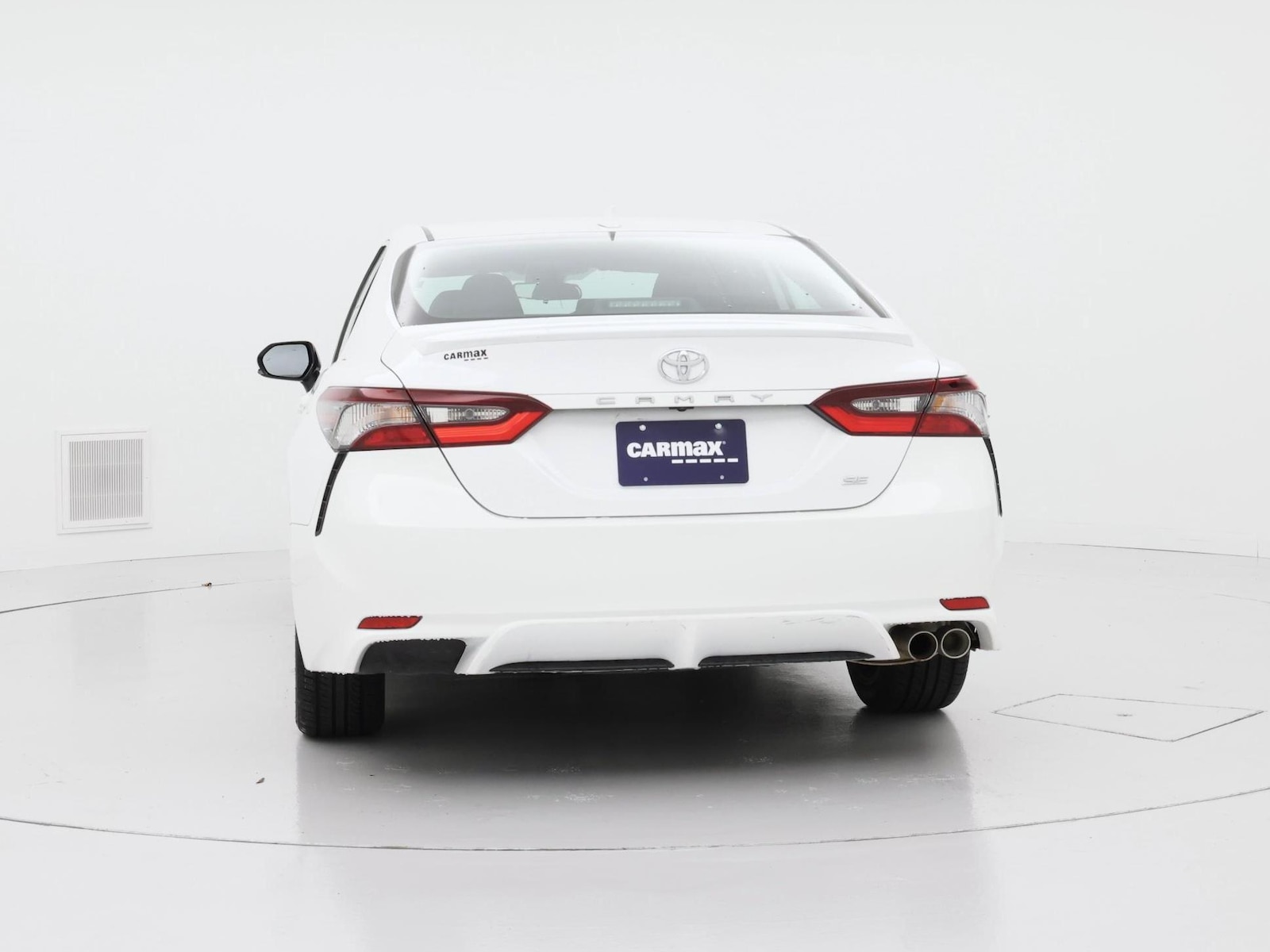 2024 Toyota Camry SE - Photo 7