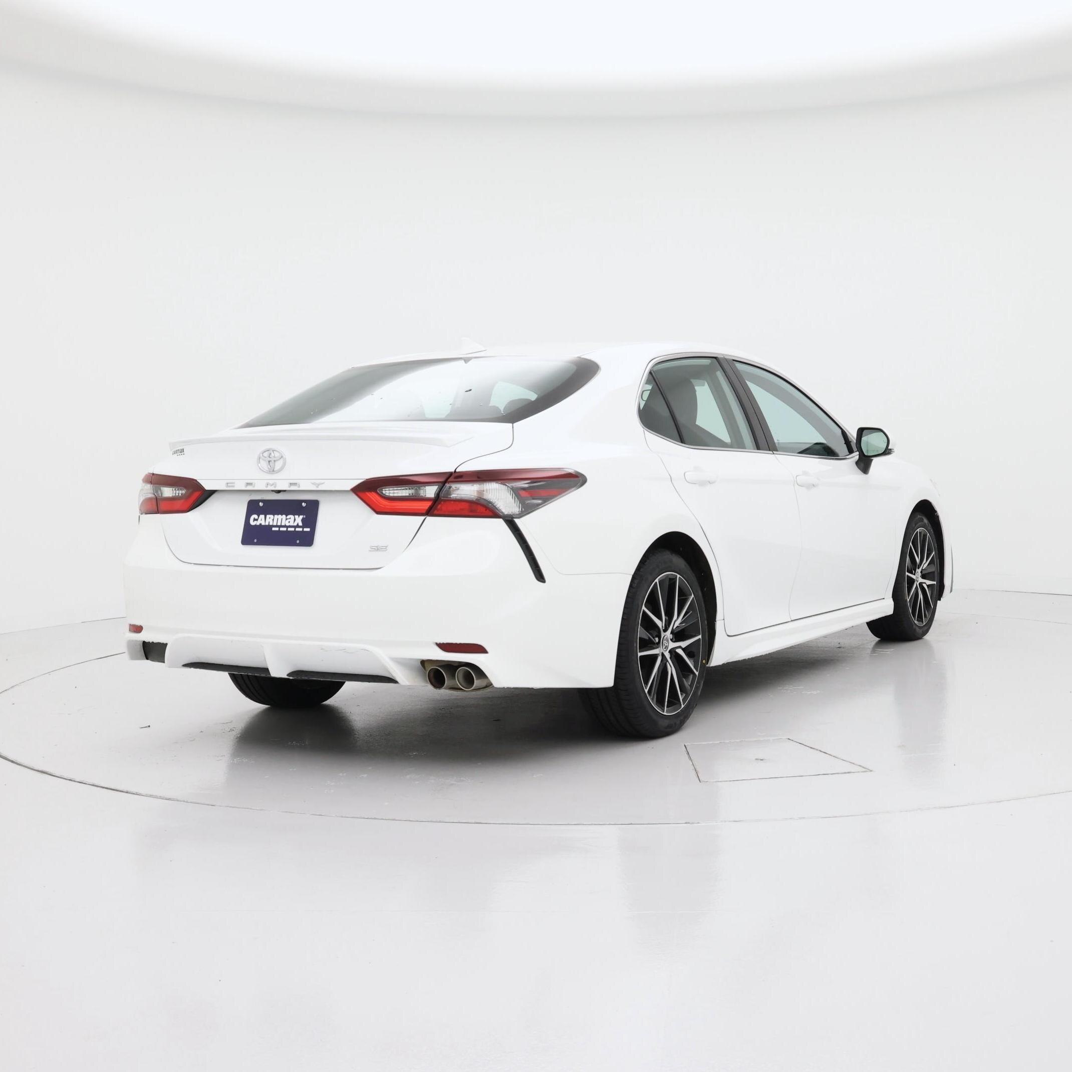 Thumbnail: 2024 Toyota Camry - 8
