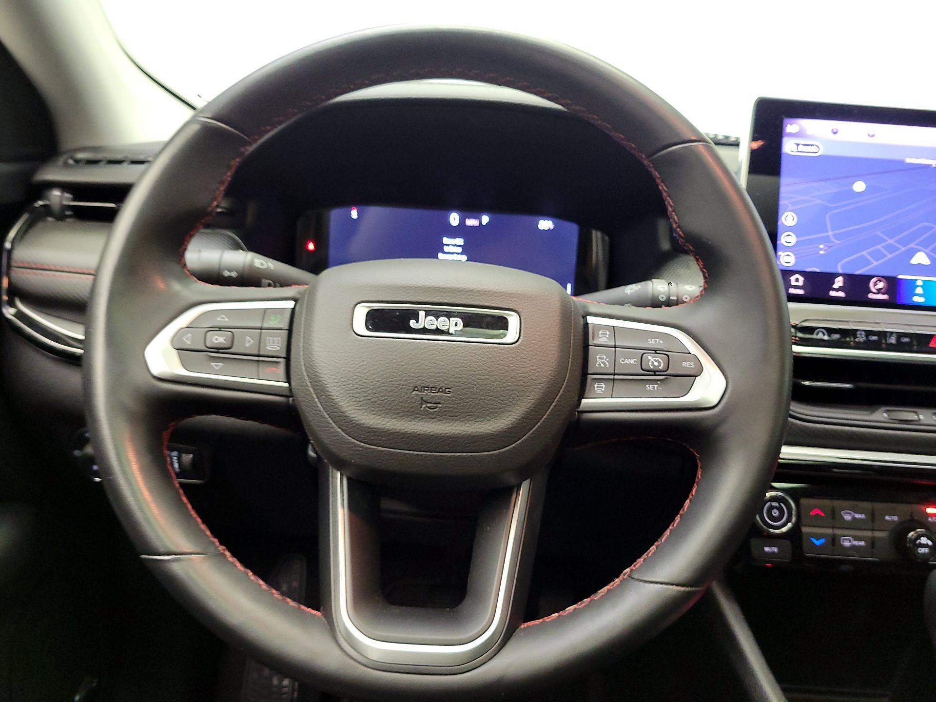 Thumbnail: 2022 Jeep Compass - 10