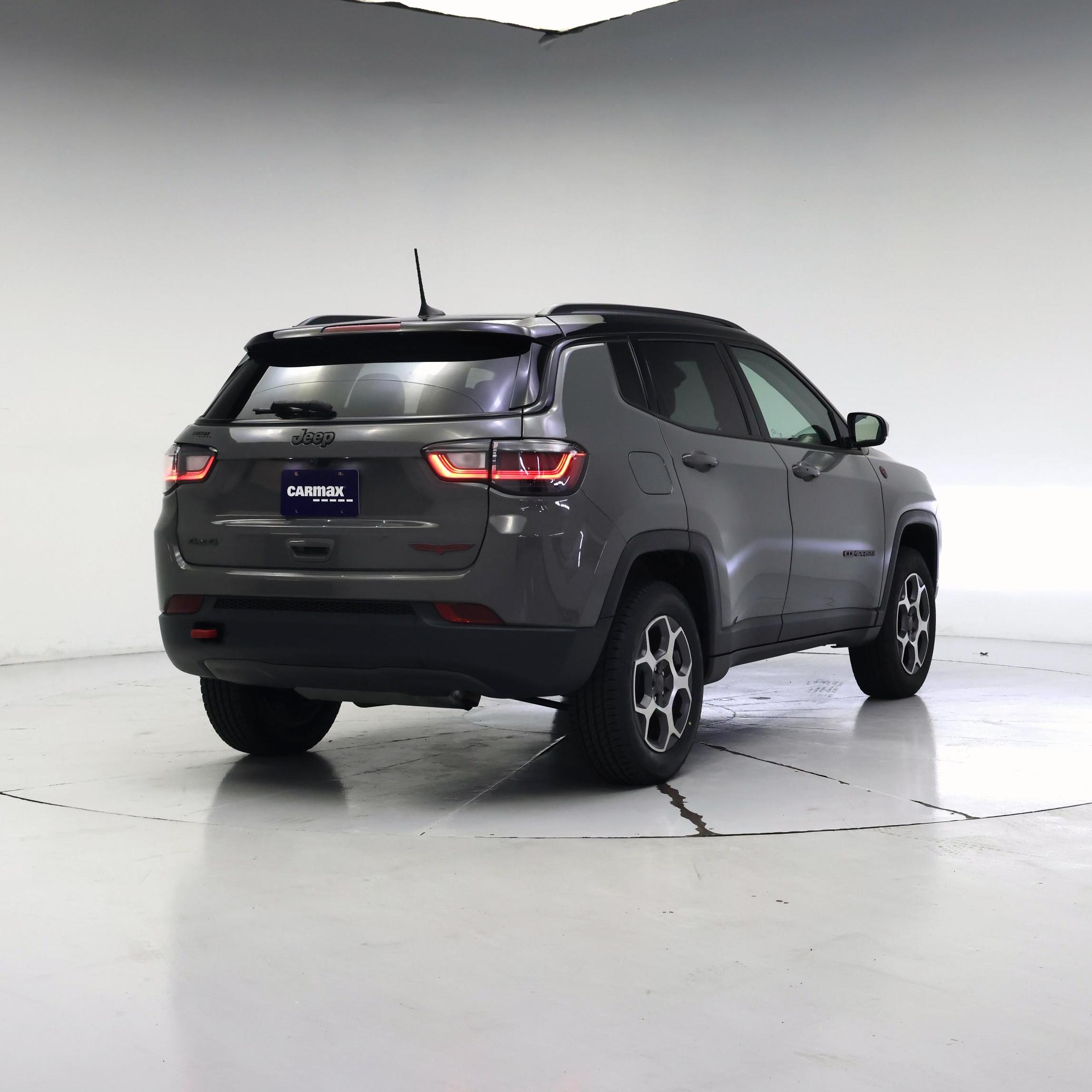 Thumbnail: 2022 Jeep Compass - 8