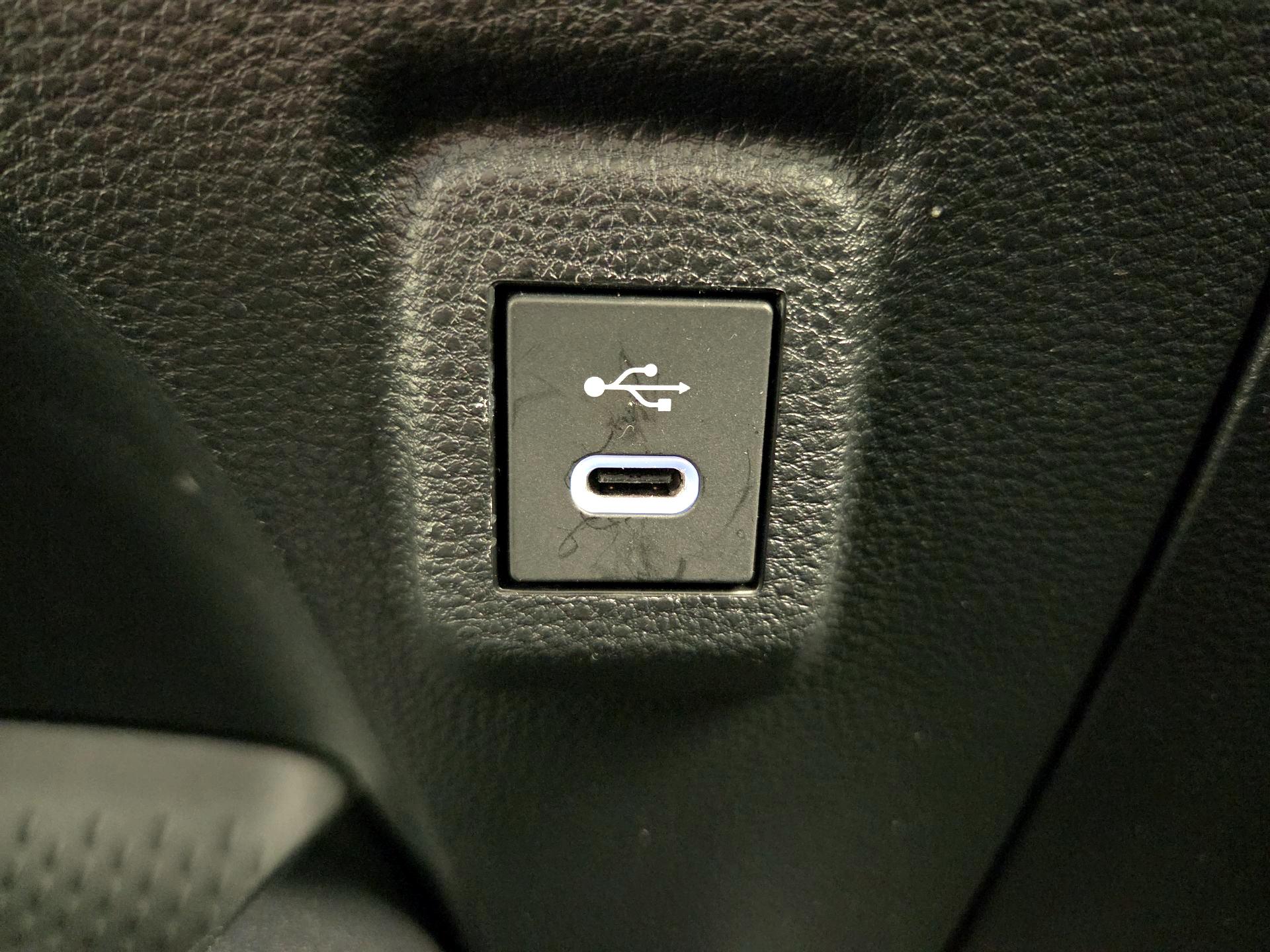 Thumbnail: 2024 Toyota Corolla - 19