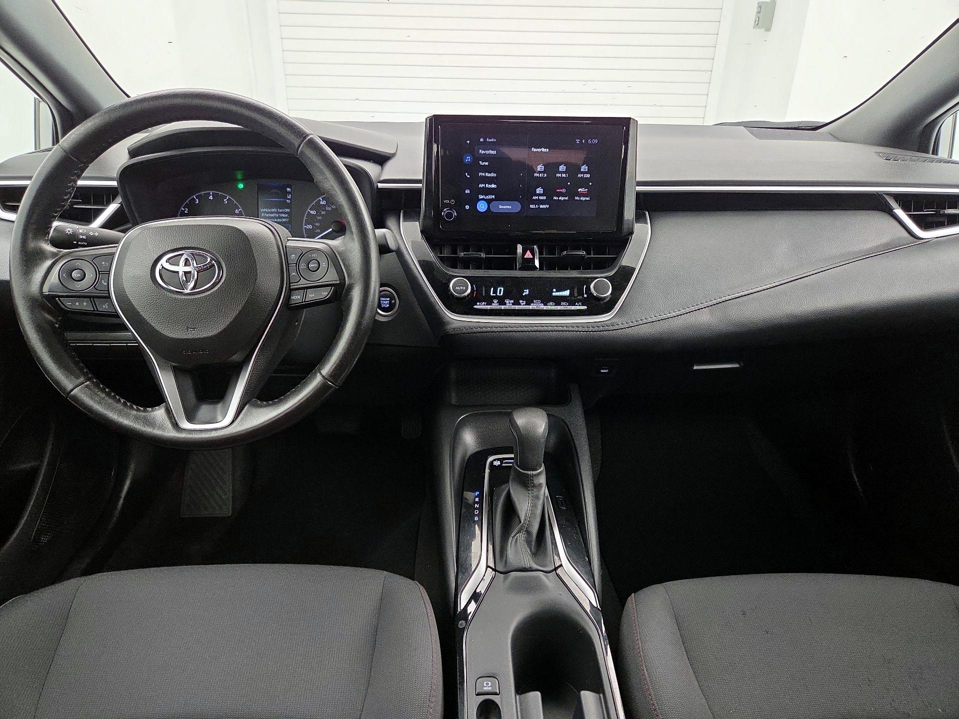 Thumbnail: 2023 Toyota Corolla - 9