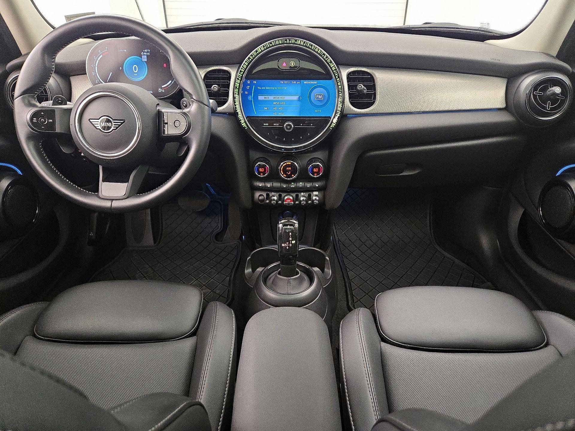 Thumbnail: 2022 MINI Cooper Hardtop - 9
