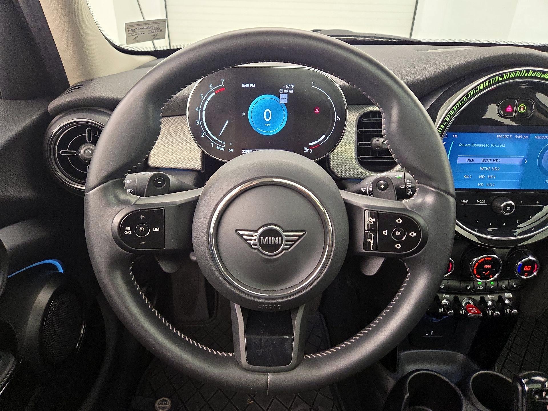 Thumbnail: 2022 MINI Cooper Hardtop - 10