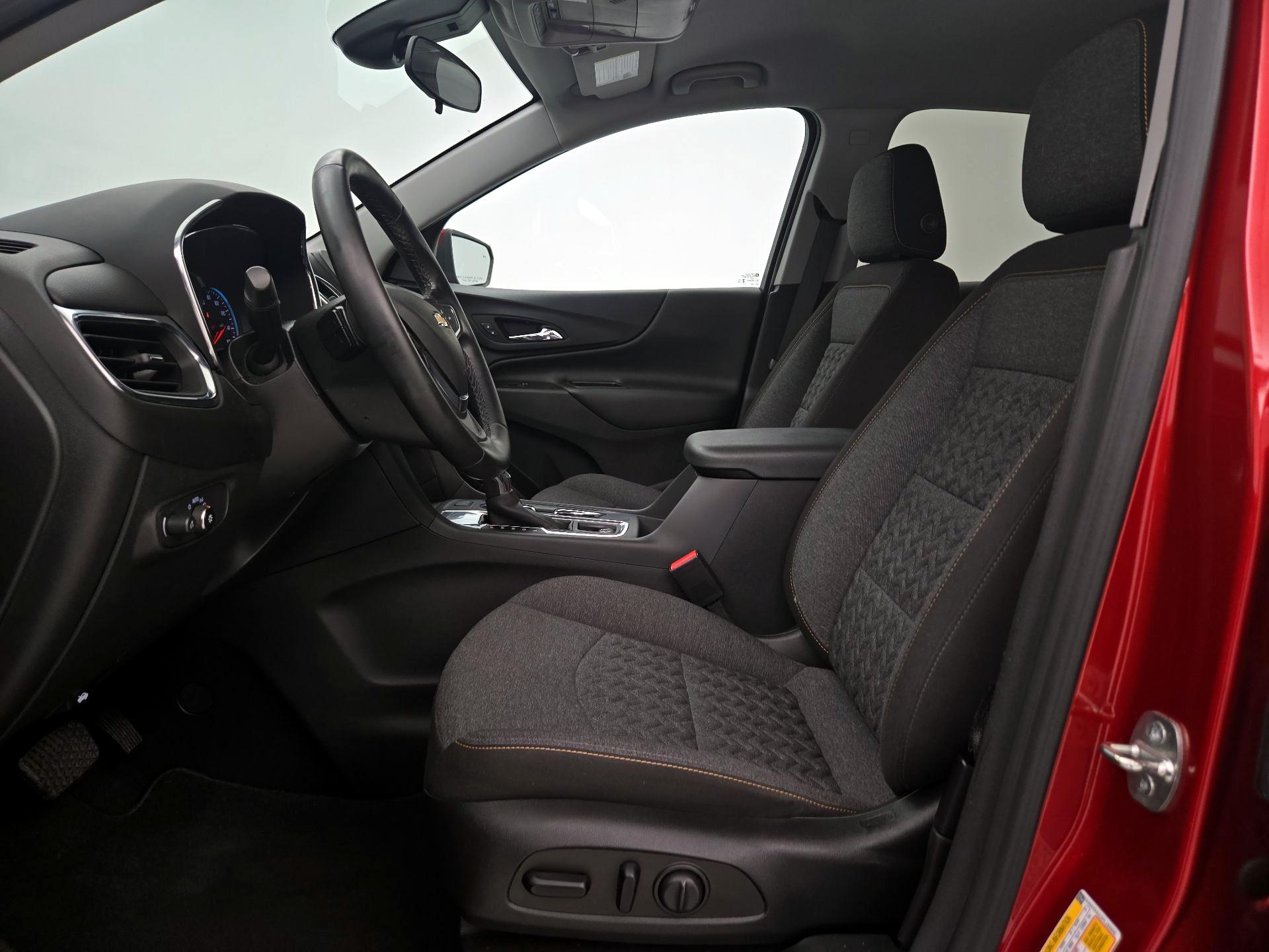 Thumbnail: 2023 Chevrolet Equinox - 11