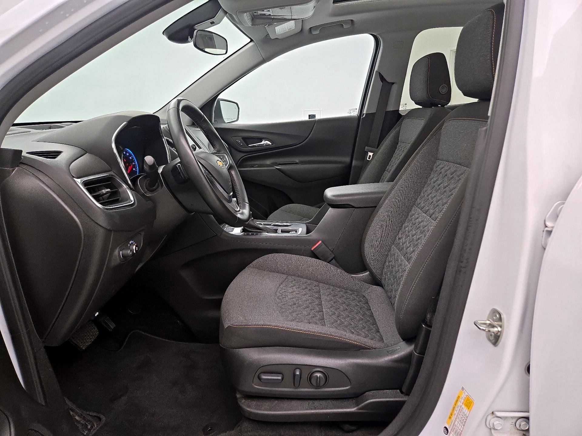 Thumbnail: 2023 Chevrolet Equinox - 11