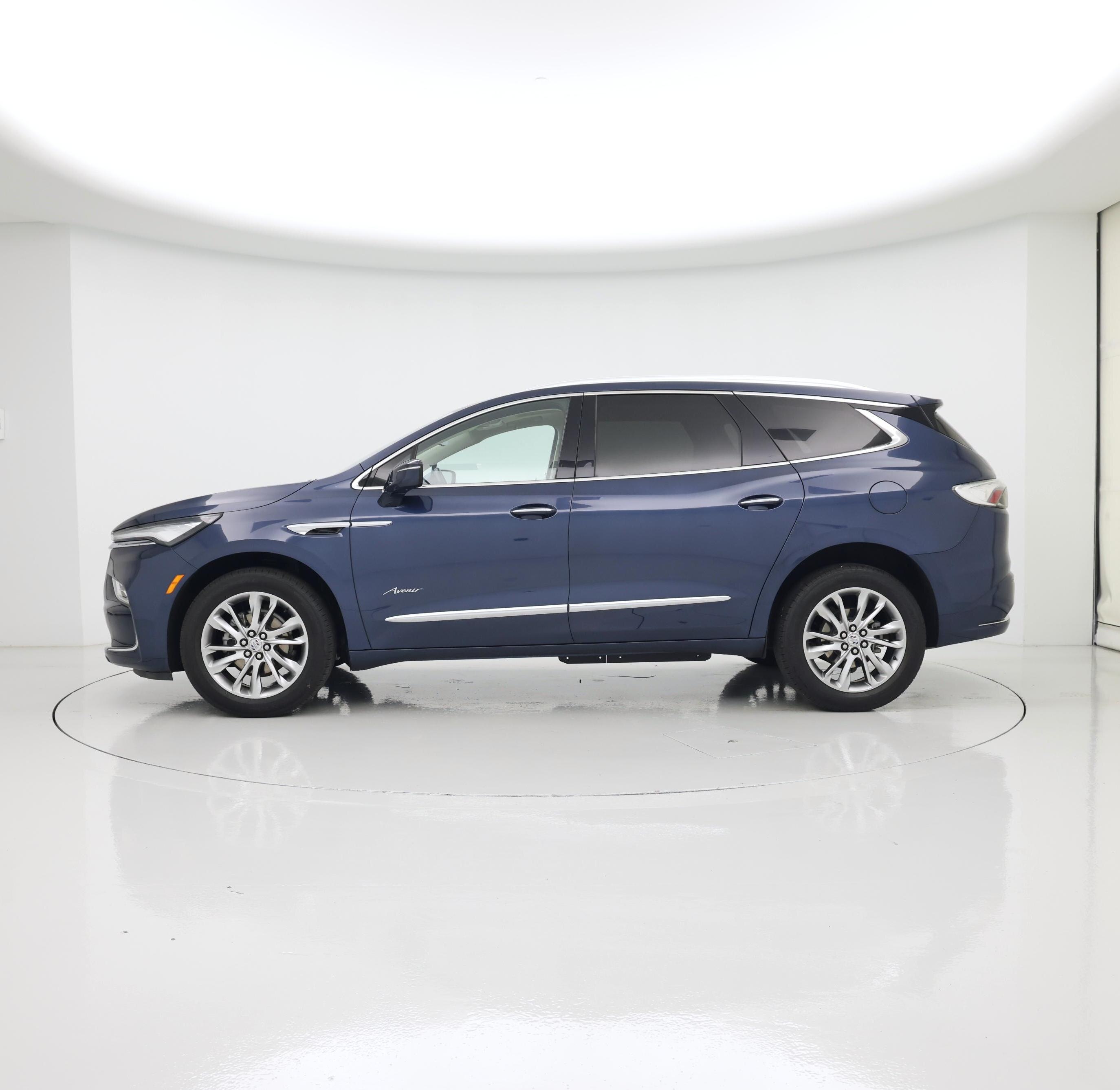 Thumbnail: 2023 Buick Enclave - 3