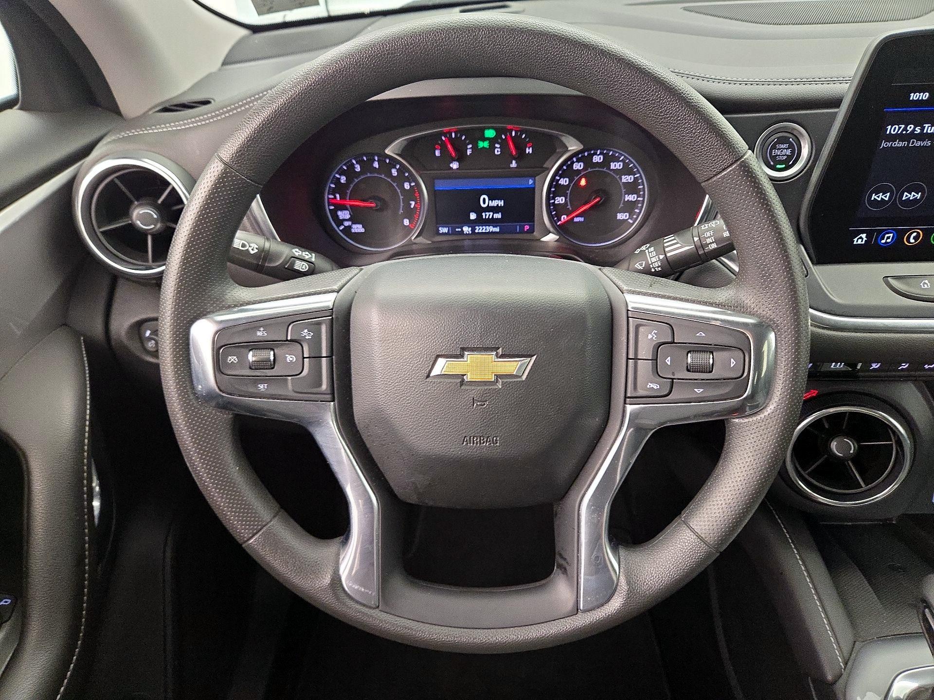 Thumbnail: 2023 Chevrolet Blazer - 10