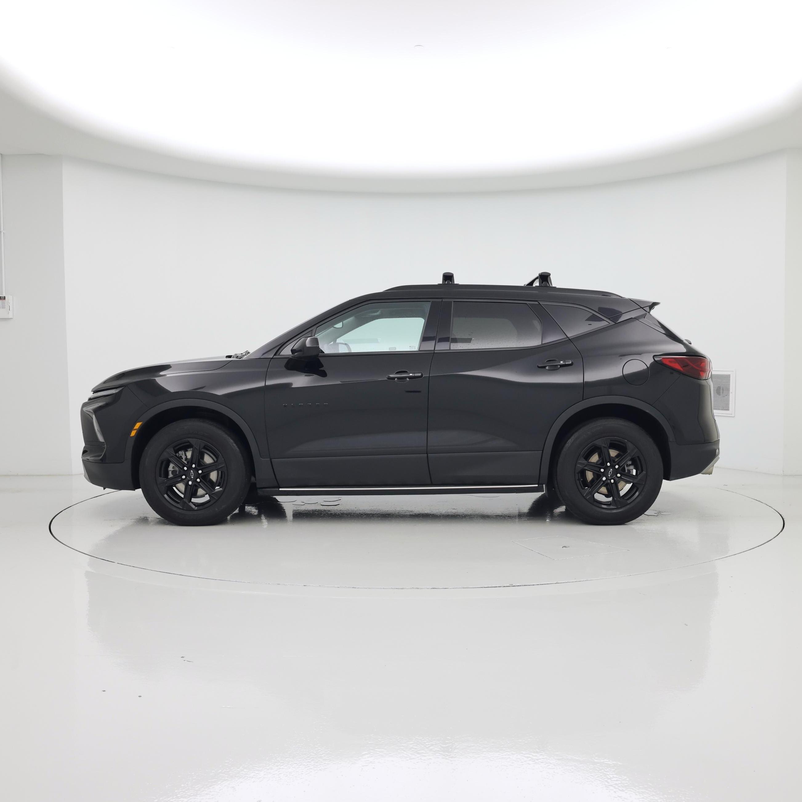 Thumbnail: 2023 Chevrolet Blazer - 3