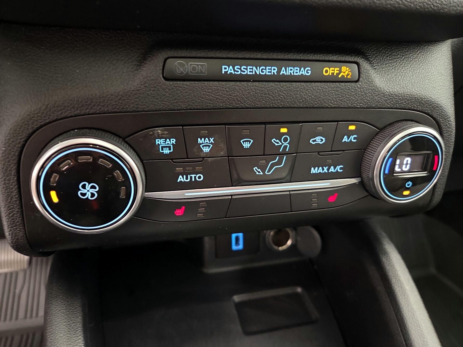 Thumbnail: 2020 Ford Escape - 17