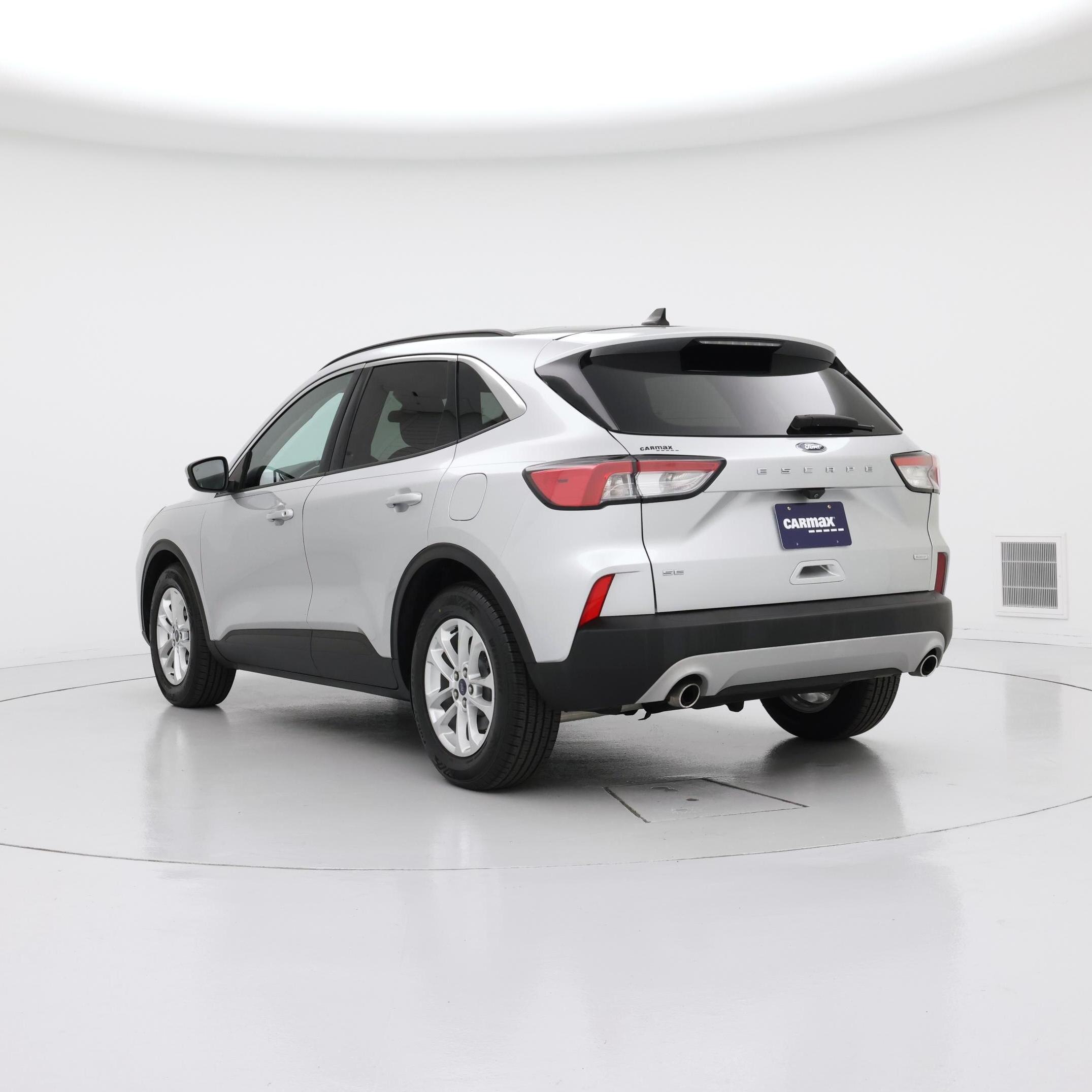 Thumbnail: 2020 Ford Escape - 2